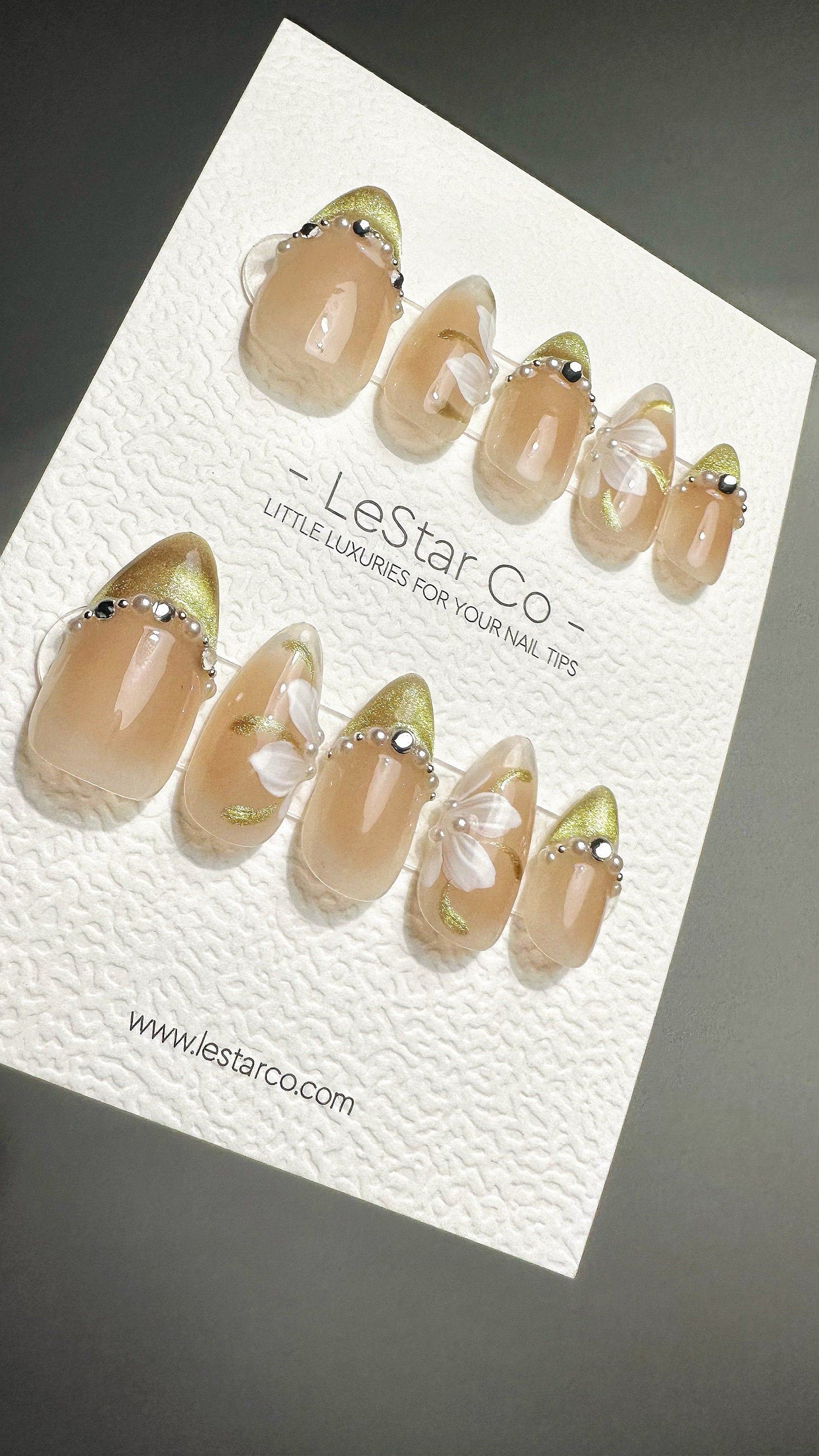 Reusable Dainty Blossom Chic Colour shifting French Tip Cat Eye Effect | Press on Nails Gel | Fake Nails | Pressons faux nails ML697