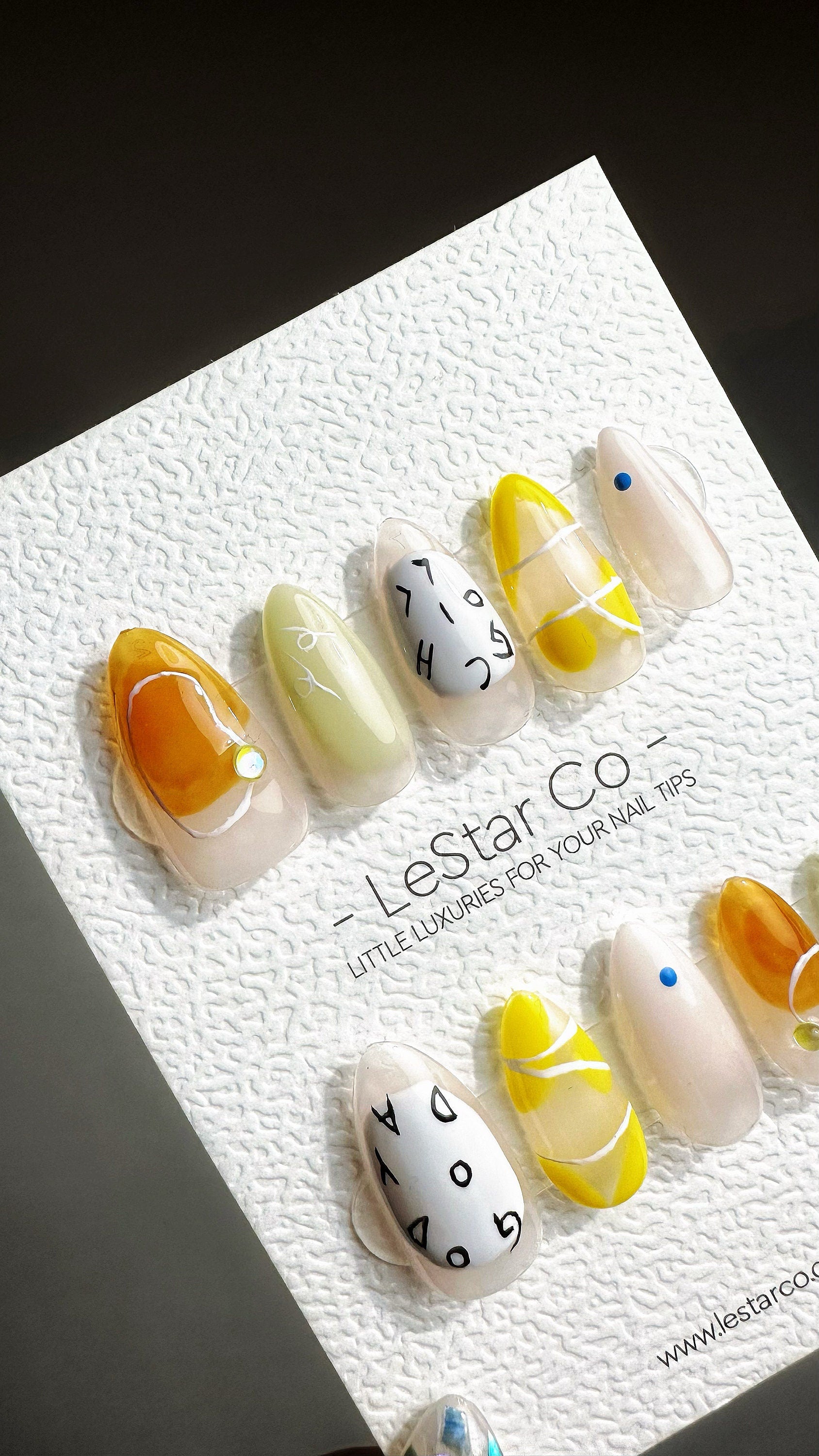 Reusable Abstract Golden Sunshine| Premium Press on Nails Gel Hand Painted Pressons Gel Nail Artist faux nails ML712