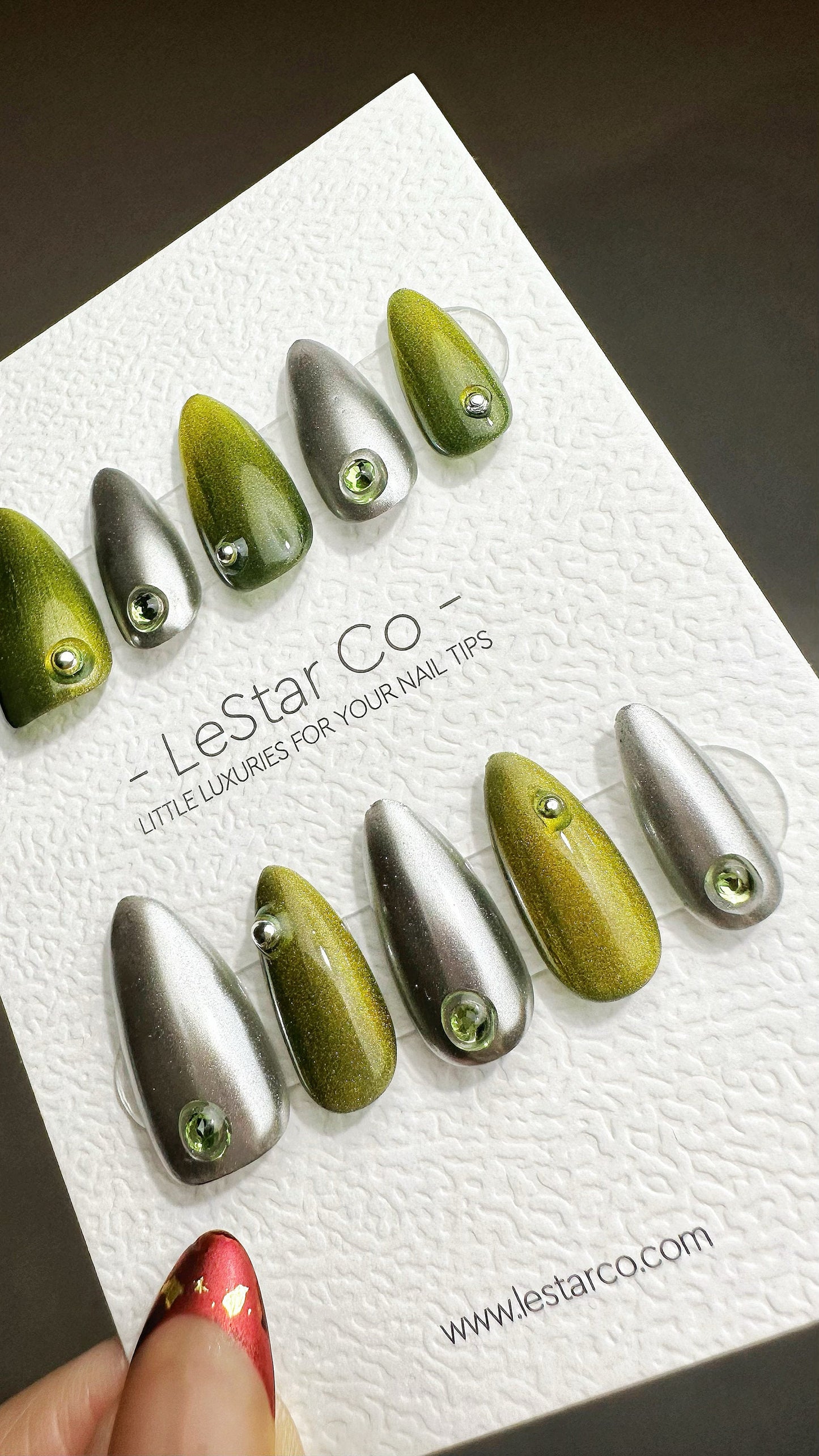 Reusable Metallic Olive Array Cat Eye Effect | Premium Press on Nails Gel | Fake Nails | Cute Colorful Gel Nail faux nails QN646