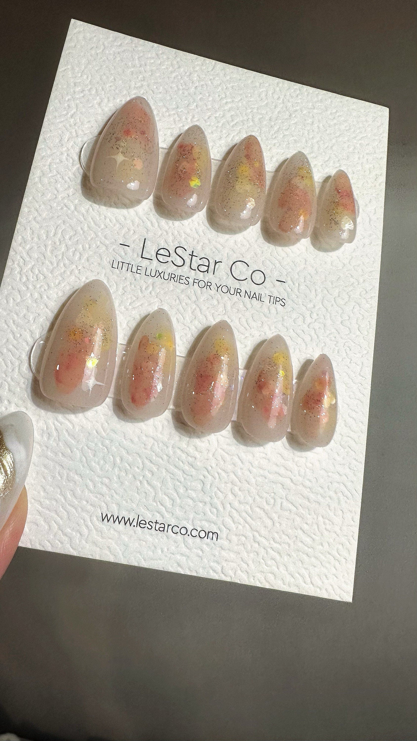 Reusable Blushing Fairy Dust Water color Effect | Premium Press on Nails Gel | Fake Nails | Handprint Pressons Prom/Event/Birthday ML671