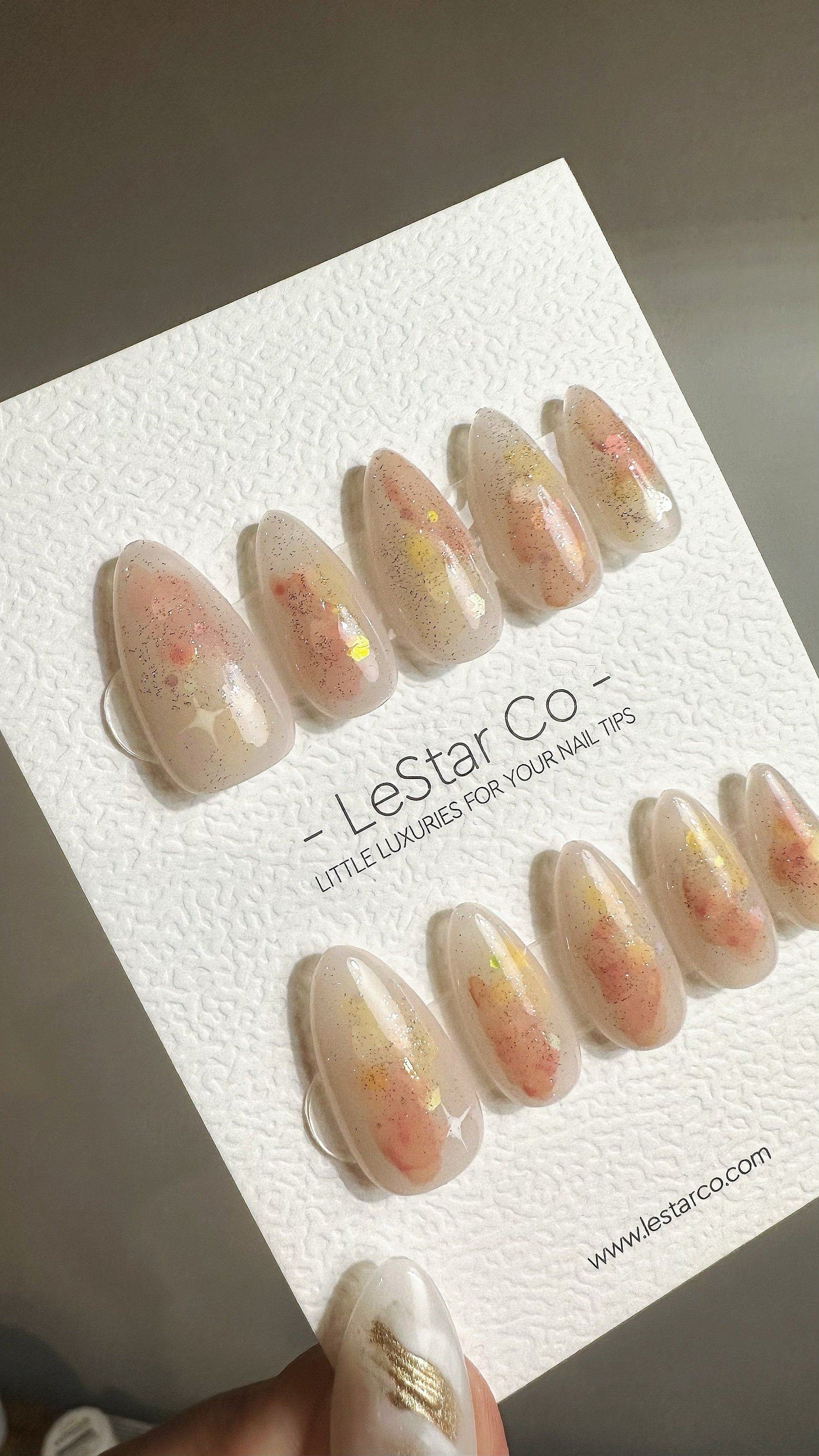 Reusable Blushing Fairy Dust Water color Effect | Premium Press on Nails Gel | Fake Nails | Handprint Pressons Prom/Event/Birthday ML671