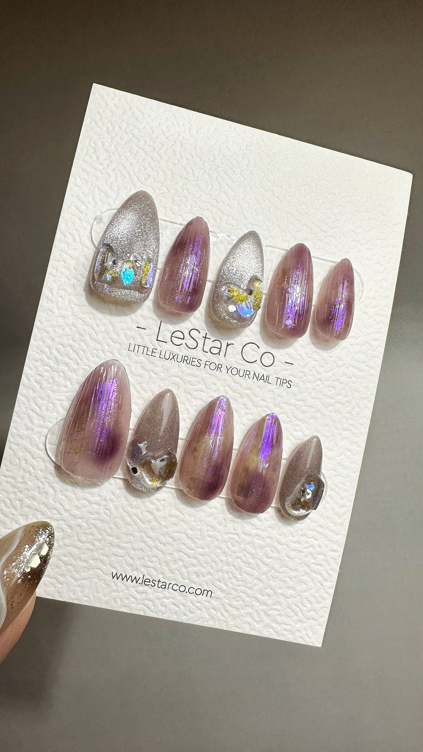 Reusable Mystic Amethyst Glow | Premium Press on Nails Gel Hand Painted Pressons Customizable Gel Nail faux nails QN757