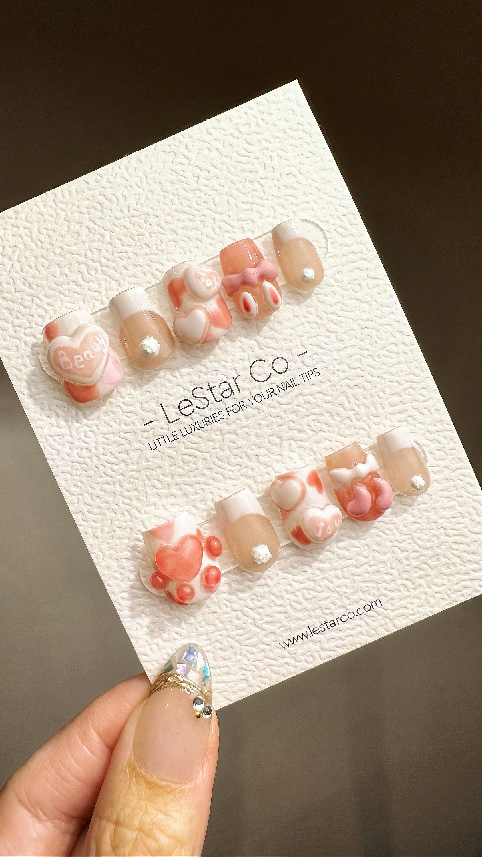 Reusable Candy Bunny | Premium Press on Nails Gel Manicure Handprint Pressons Handmade | Lestarco faux nails YR680