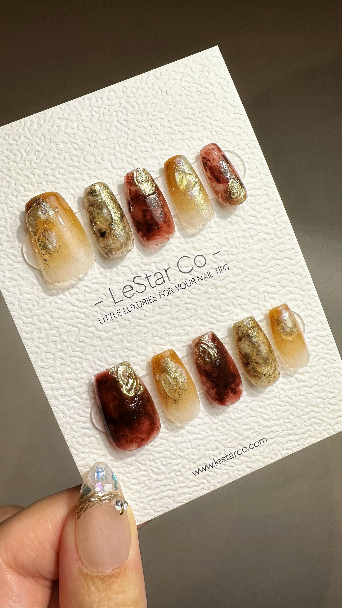 Reusable Golden Ember | Premium Press on Nails Gel Manicure Handprint Pressons Handmade | Lestarco faux nails YR689