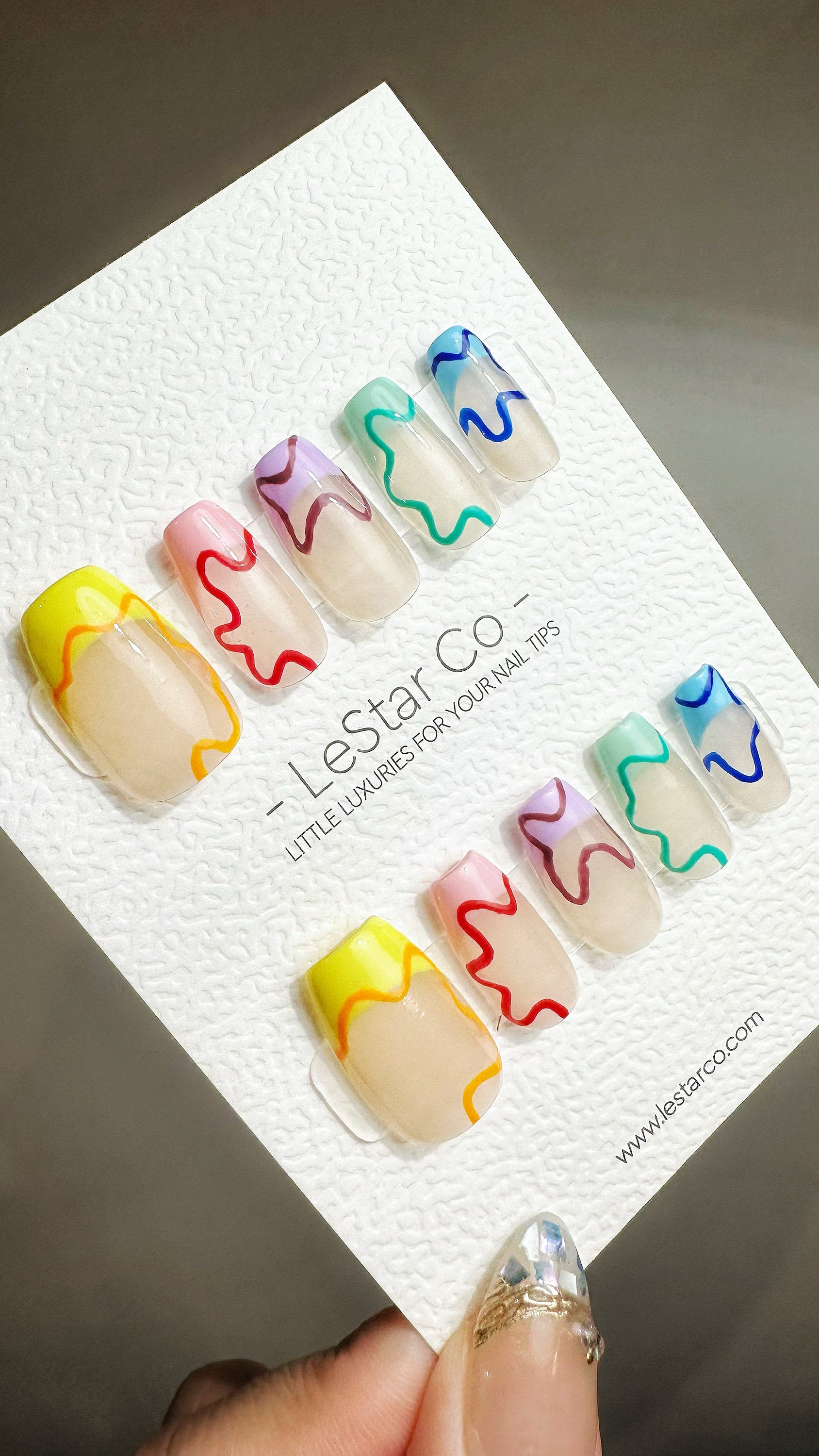 Reusable Vibrant Wave French Tips | Premium Press on Nails Gel Manicure Handprint Pressons Handmade | Lestarco faux nails YR692