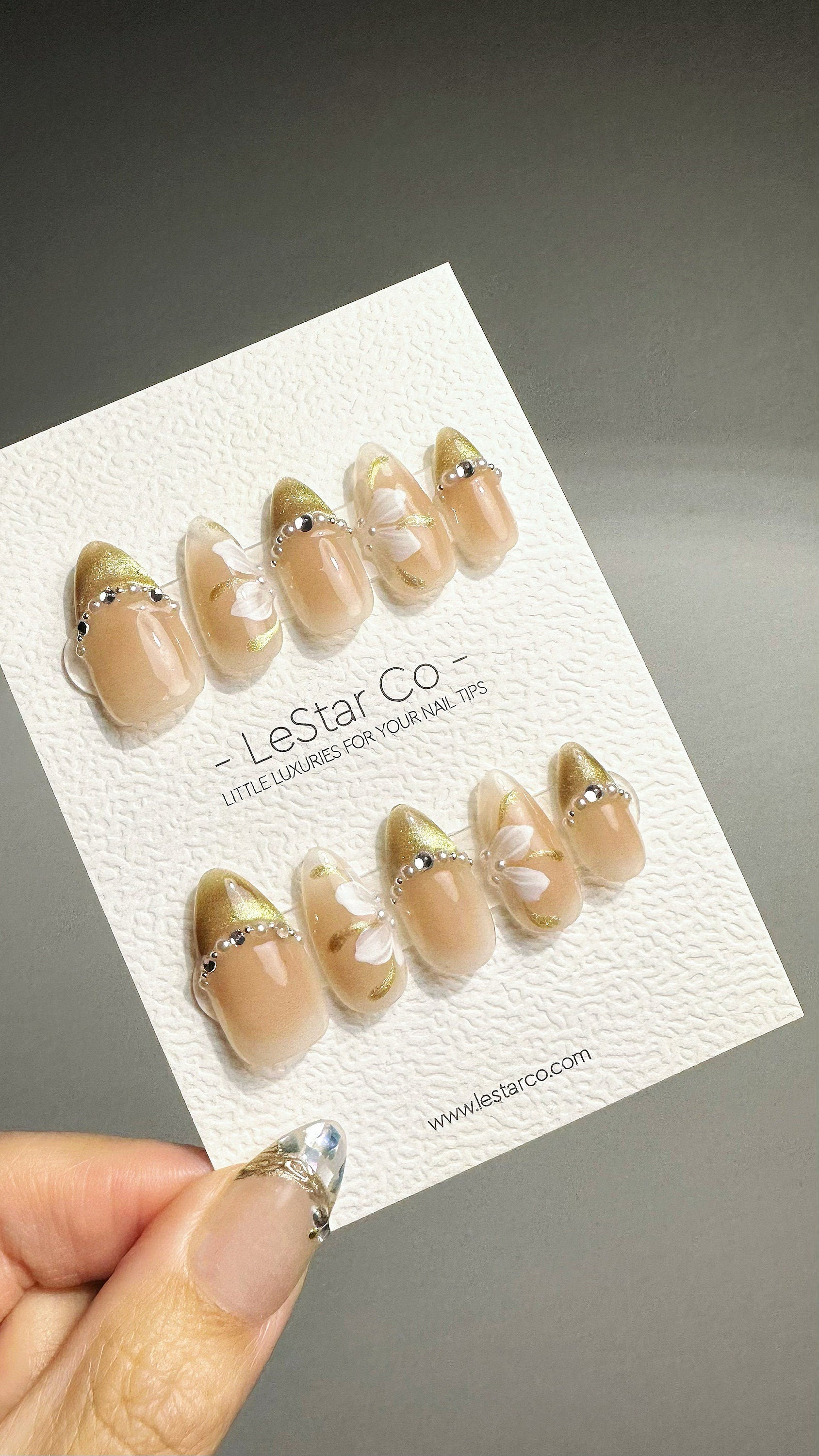 Reusable Dainty Blossom Chic Colour shifting French Tip Cat Eye Effect | Press on Nails Gel | Fake Nails | Pressons faux nails ML697