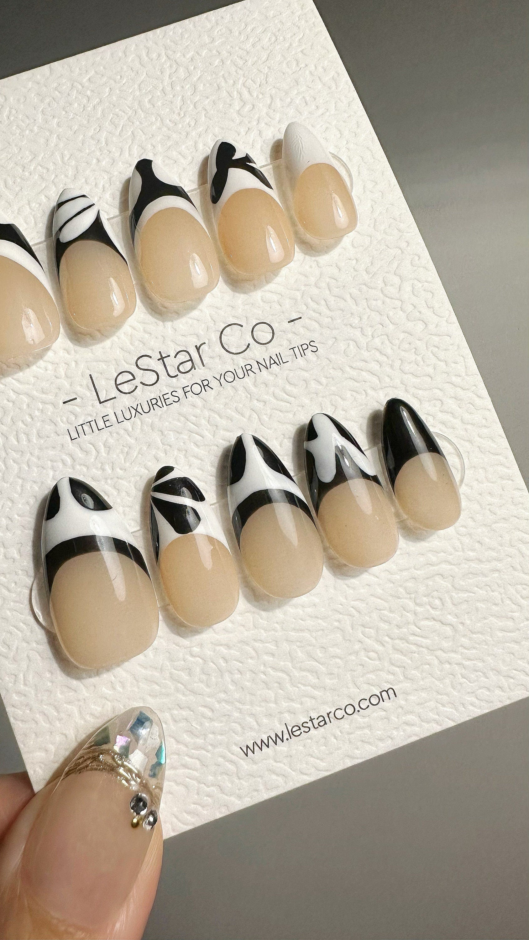 Reusable Monochrome Waves French Tip | Press on Nails Gel | Fake Nails | Handmade Pressons faux nails ML703