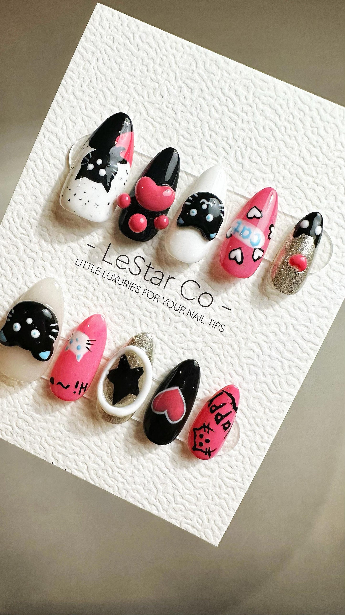 Reusable 3D Whimsical Kitties| Premium Press on Nails Gel Hand Painted Pressons Customizable Gel Nail Artist faux nails YR788