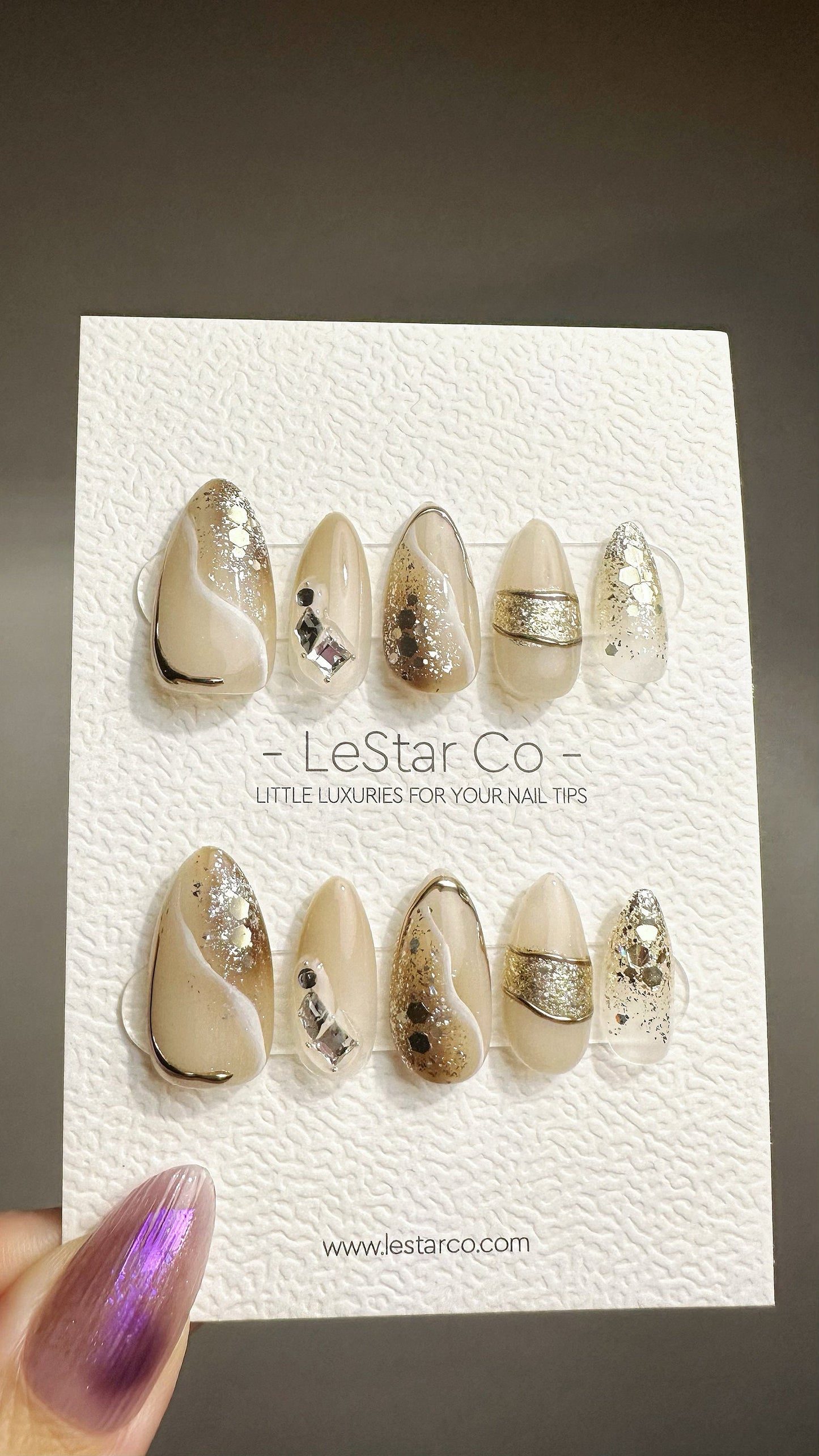 Reusable Golden Sands | Premium Press on Nails Gel Hand Painted Pressons Customizable Gel Nail faux nails QN758