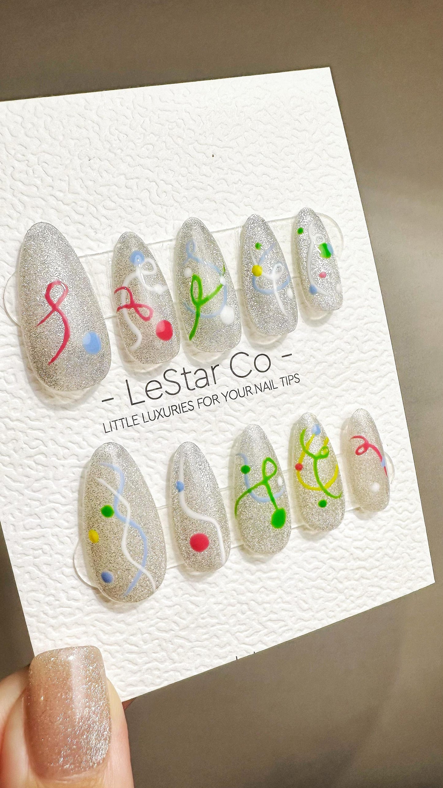 Reusable Glittering Doodles Cat Eye Effect| Premium Press on Nails Gel Hand Painted Pressons Customizable Gel Nail faux nails YR779