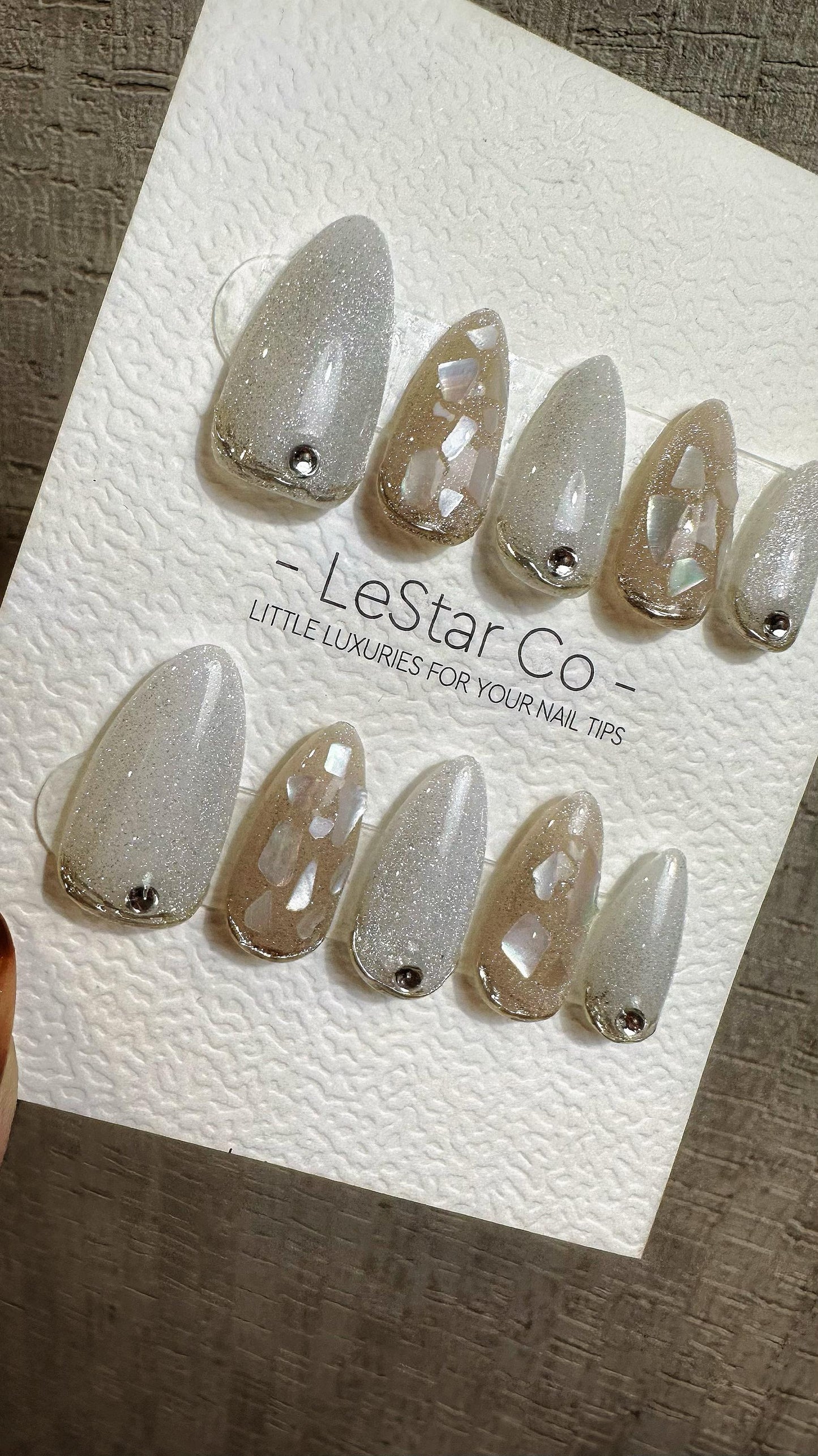 Reusable Frosted Opalescence Cat Eye Effect| Premium Press on Nails Gel Hand Painted Pressons Customizable Gel Nail Artist faux nails TMR813