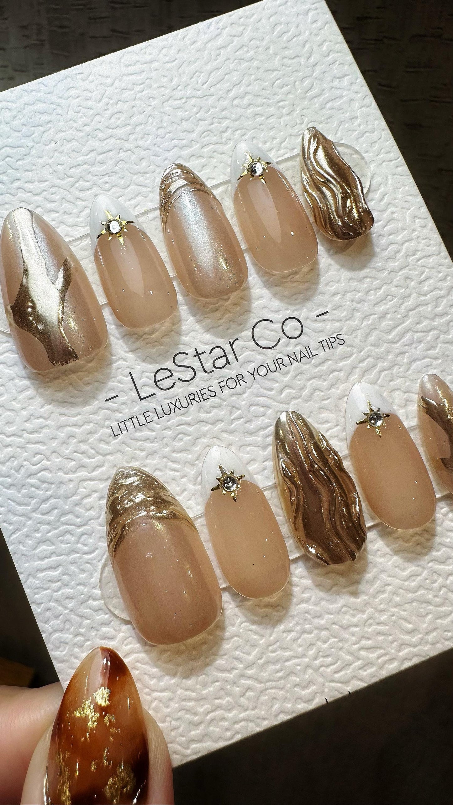 Reusable Golden Mirage| Premium Press on Nails Gel Hand Painted Pressons Customizable Gel Nail Artist faux nails TMR816