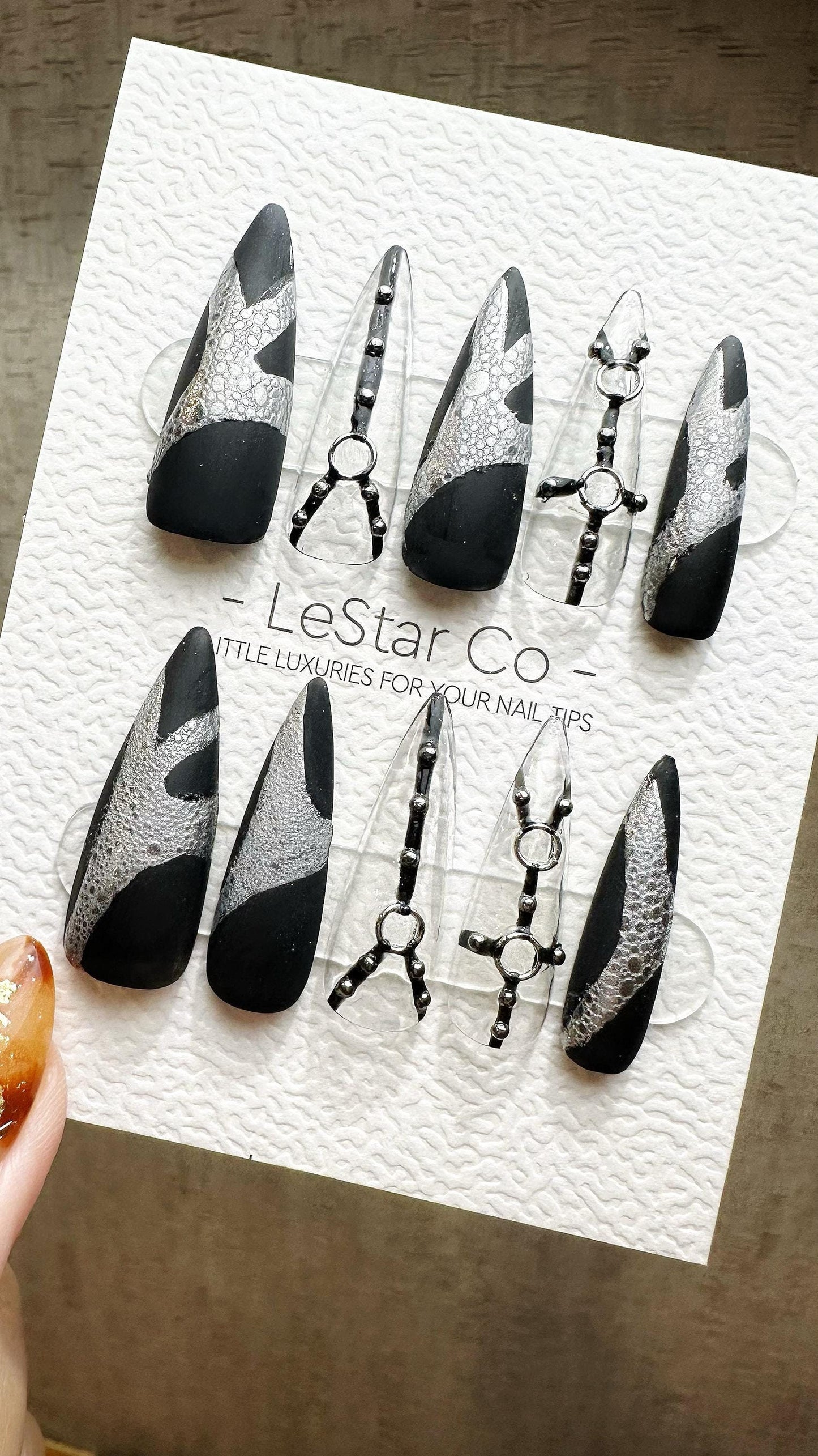 Reusable Metallic Veil| Premium Press on Nails Gel Hand Painted Pressons Customizable Gel Nail Artist faux nails WY819