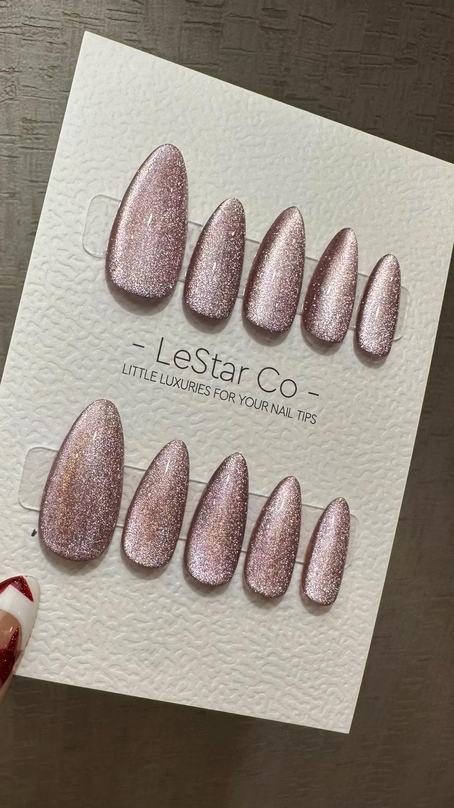 Reusable Fever dream Cat Eye Effect | Nails Premium Press on Nails Gel Manicure Handprint Pressons Handmade | Lestarco nails WM883