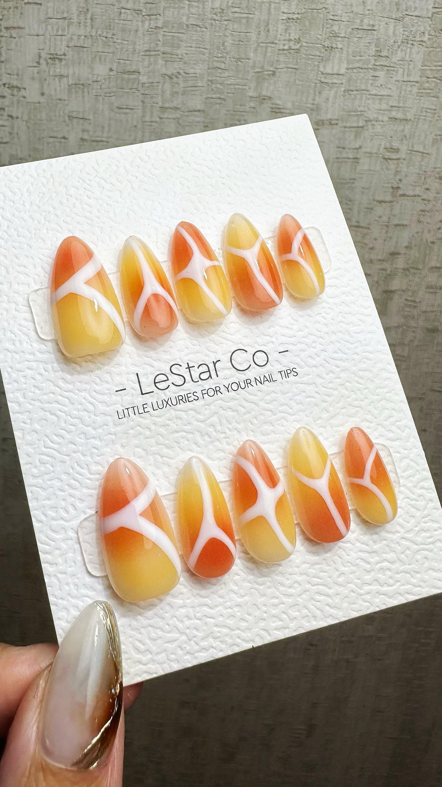 Reusable Sunset Swirl | Premium Press on Nails Gel Hand Painted Pressons Customizable Gel Nail False faux Nails ML902