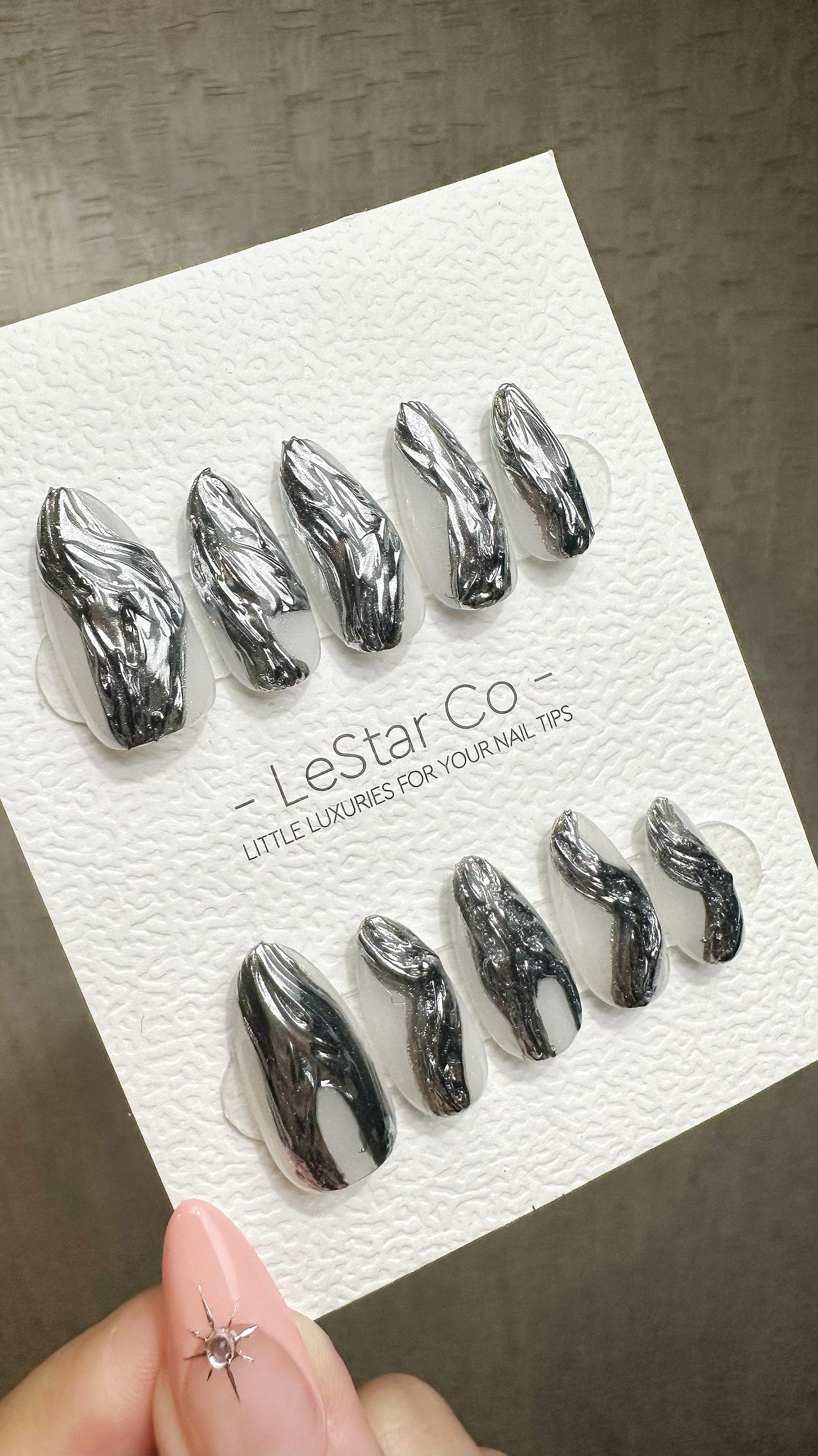 Reusable Liquid Metal Waves | Premium Press on Nails Gel Hand Painted Pressons Customizable Gel Nail Artist faux nails ML928