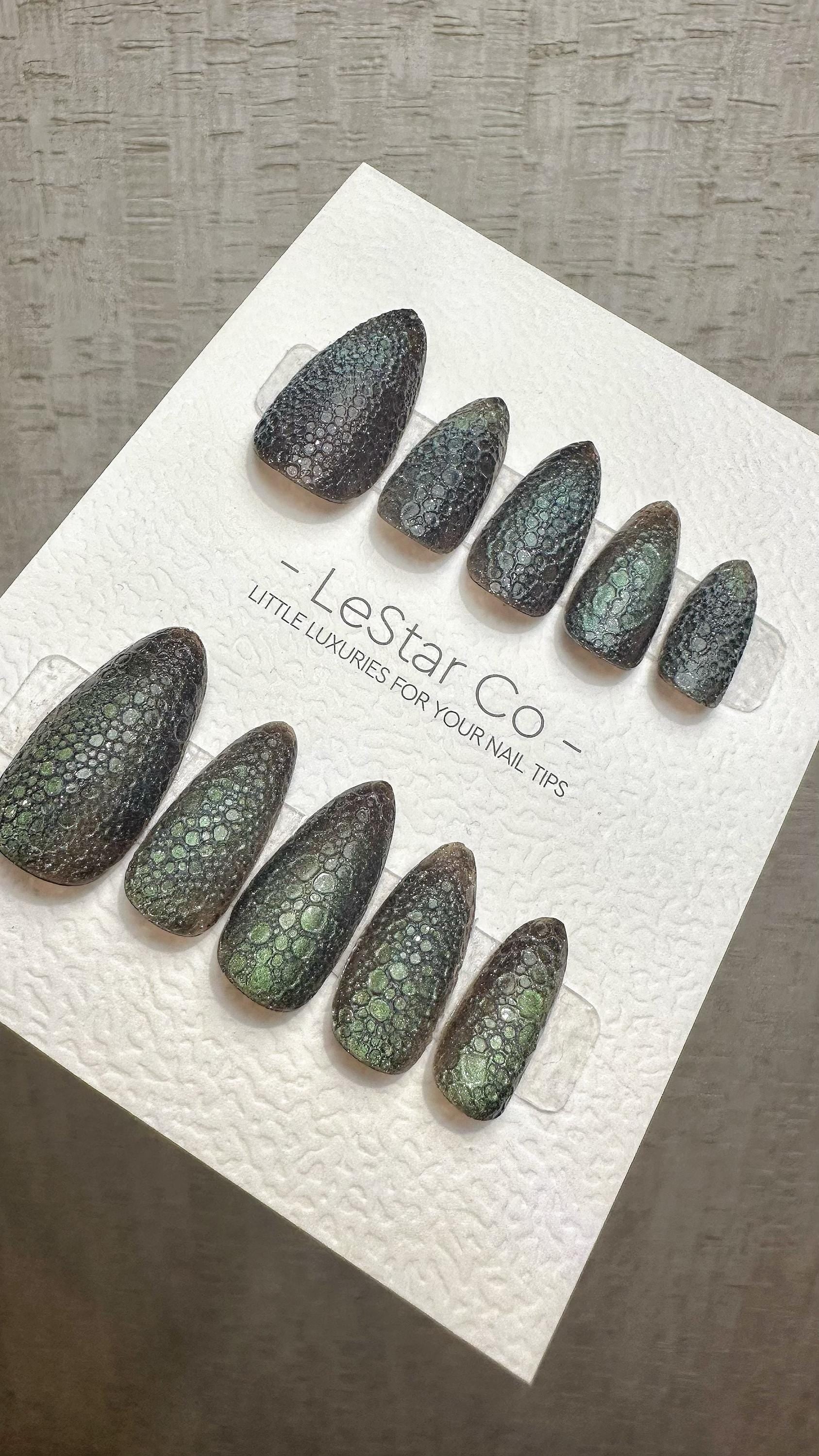 Reusable Mystic Forest Cat Eye Effect | Premium Press on Nails Gel Hand Painted Pressons Customizable Gel Nail Artist fake nails WM943