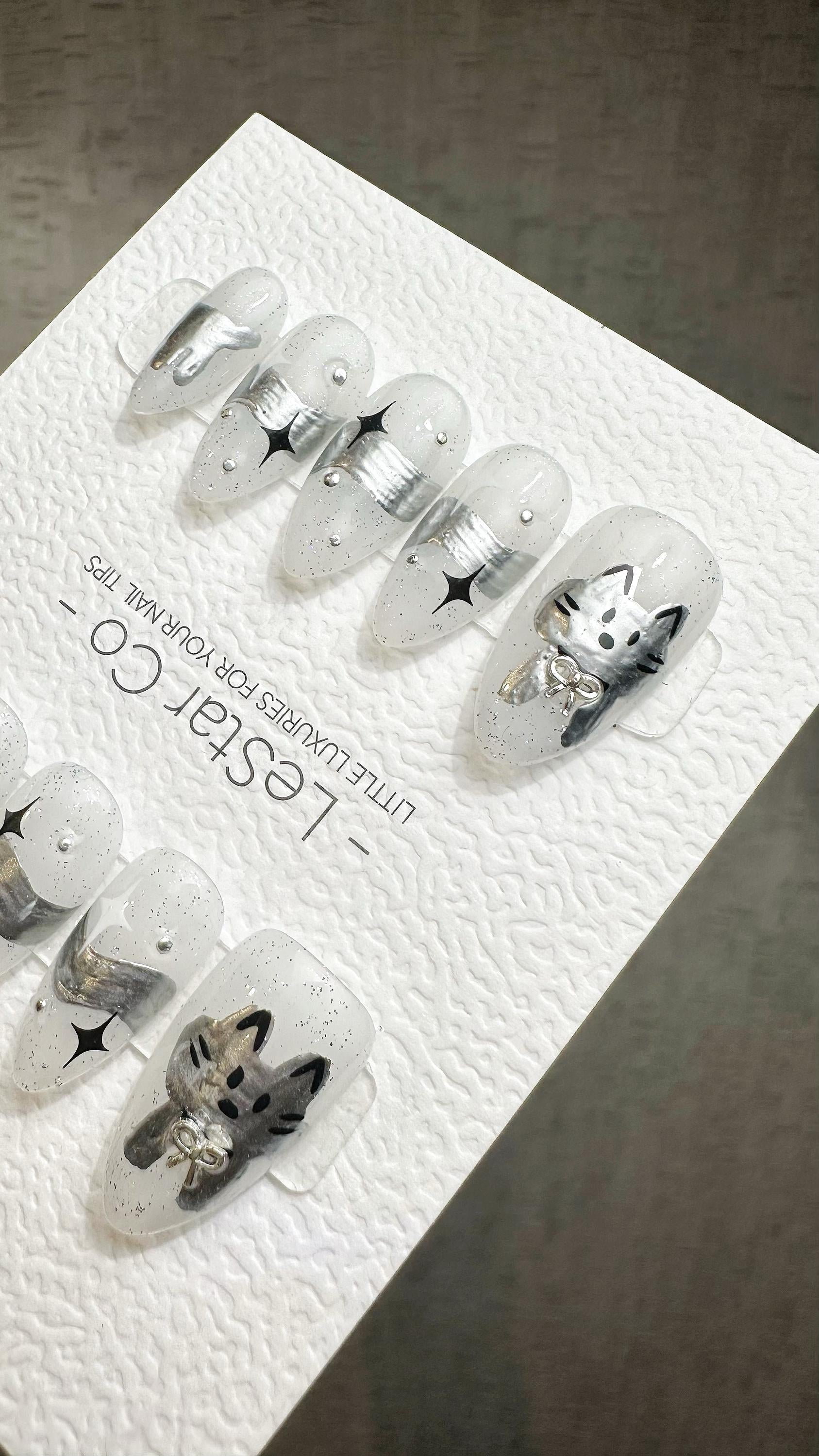 Reusable Moonlit Paws | Premium Press on Nails Gel Hand Painted Pressons Customizable Gel Nail Artist faux nails ML927