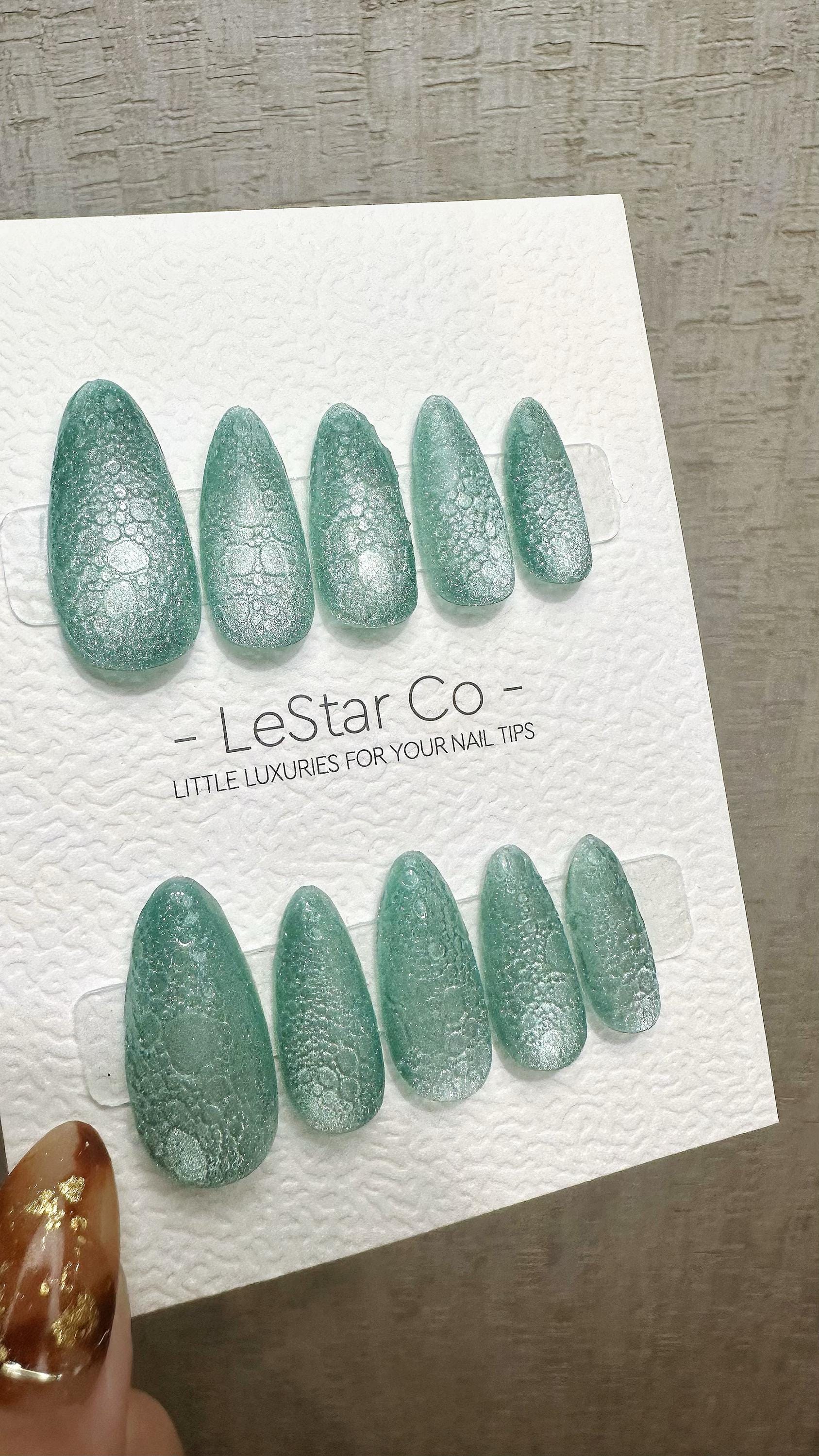 Reusable Aqua Mirage Cat Eye Effect | Premium Press on Nails Gel Hand Painted Pressons Customizable Gel Nail Artist fake nails WM936