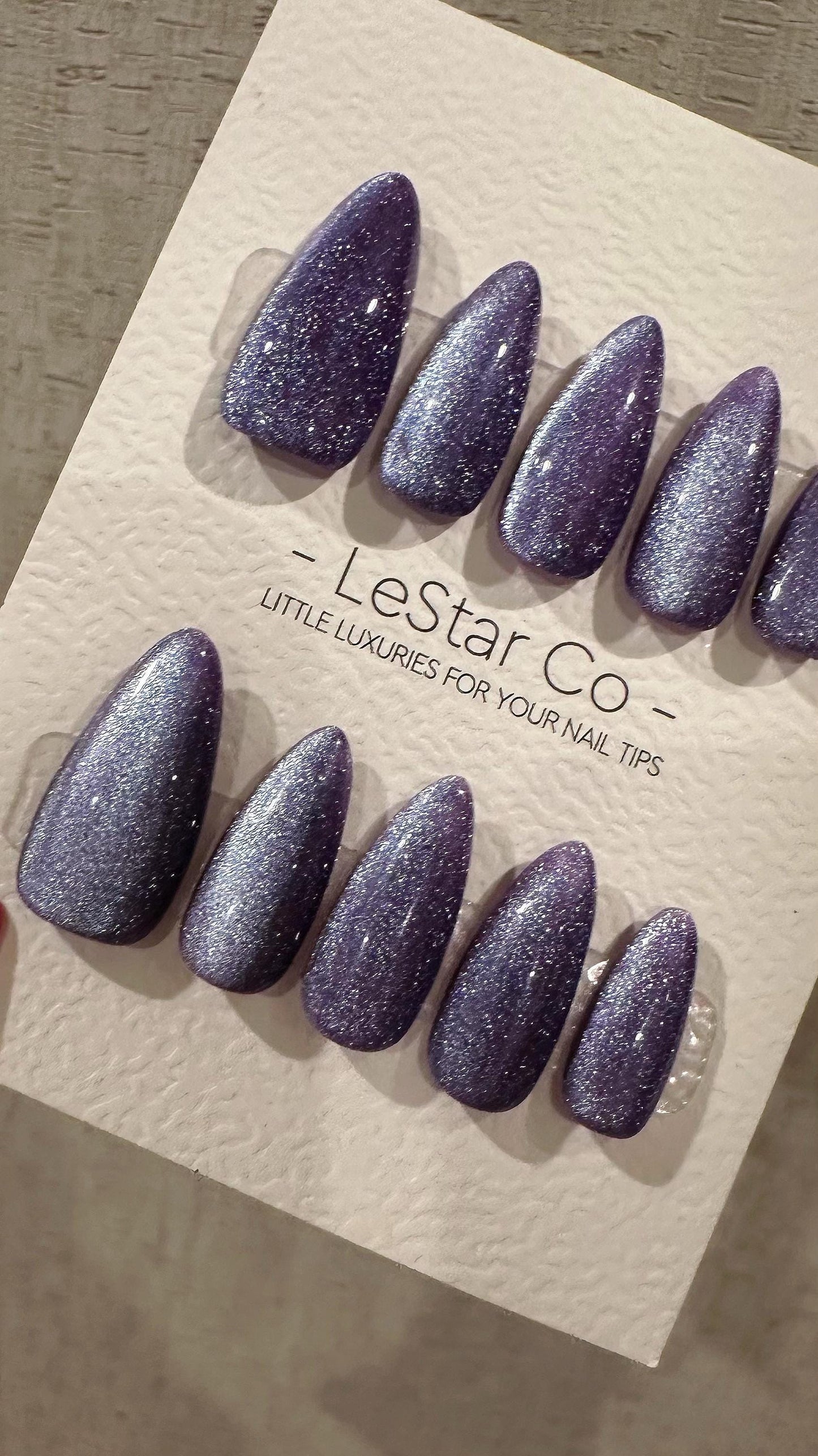 Reusable Cosmic Lavender Cat Eye Effect | Nails Premium Press on Nails Gel Manicure Handprint Pressons Handmade | Lestarco nails WM989