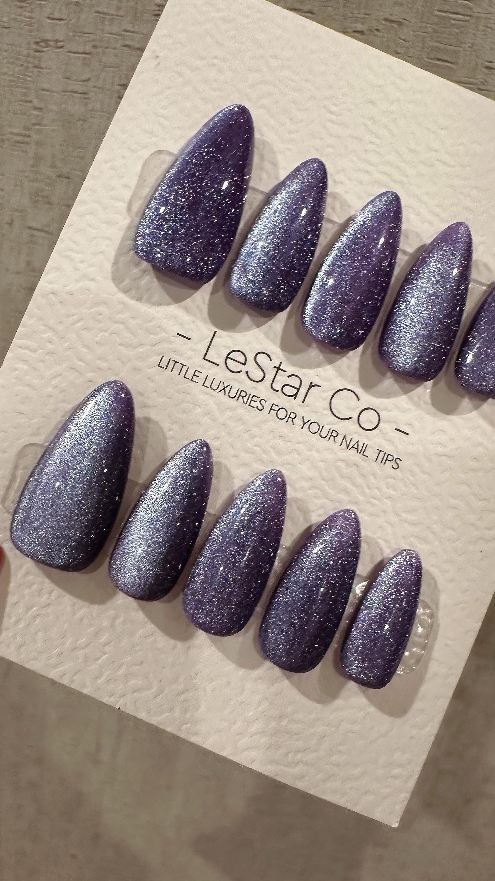 Reusable Cosmic Lavender Cat Eye Effect | Nails Premium Press on Nails Gel Manicure Handprint Pressons Handmade | Lestarco nails WM989