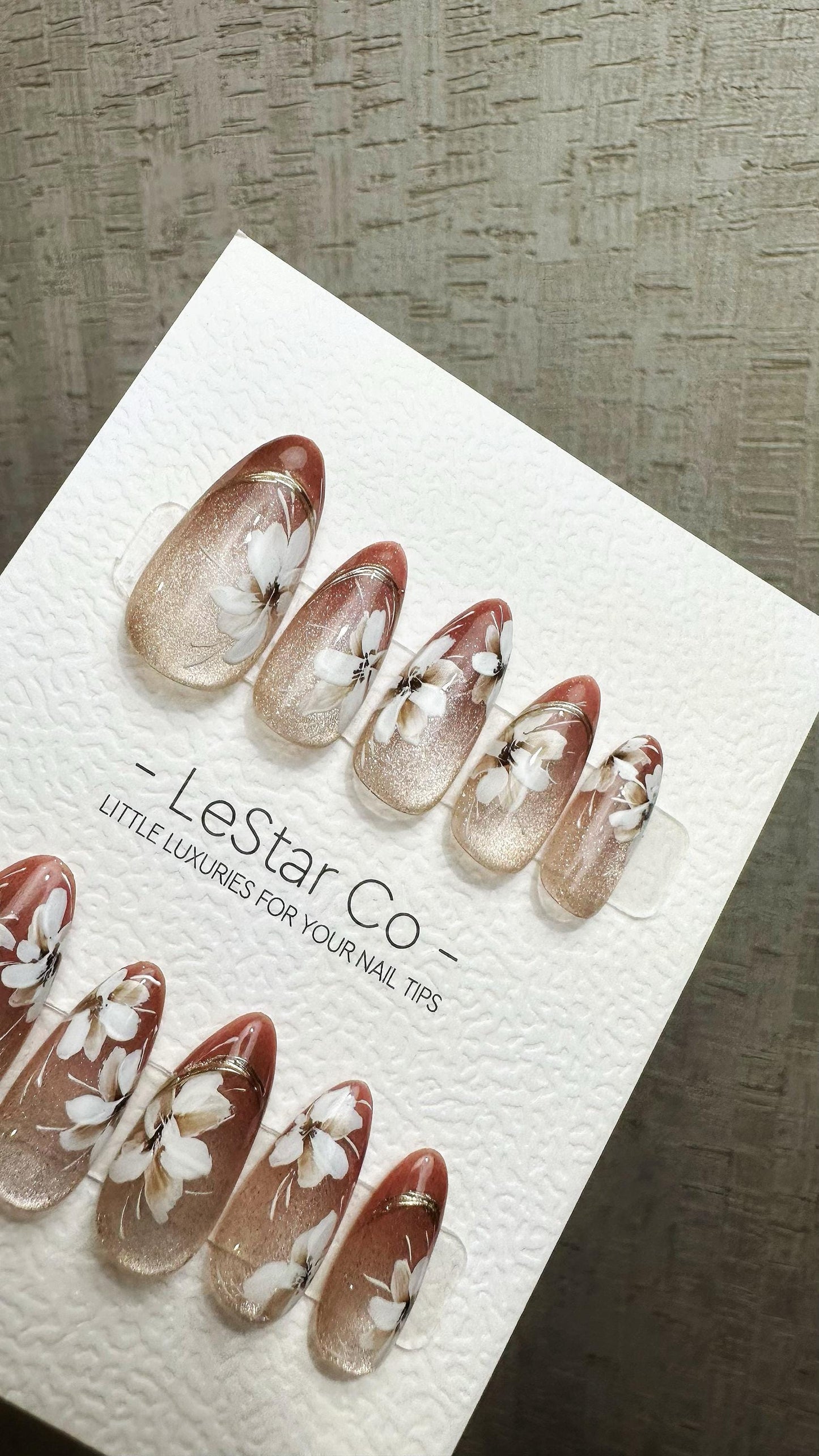 Reusable Autumn Blossom Glow Cat Eye Effect | Premium Press on Nails Gel Hand Painted Pressons Customizable Gel Nail Artist faux nails QN956