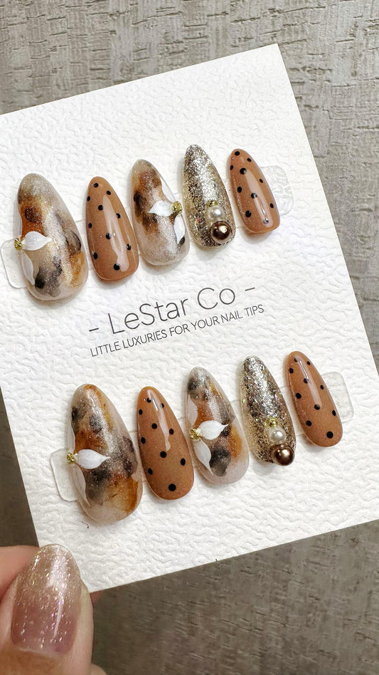 Reusable Caramel Luxe| Premium Press on Nails Gel | Fake Nails | Cute Fun Colorful Gel Nail Artist faux nails QN959