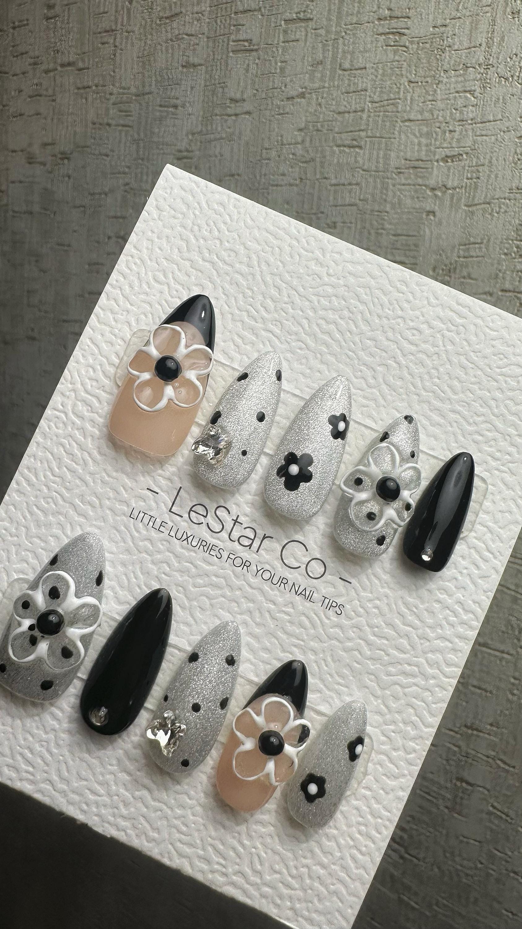 Reusable Black Daisy Glam French Tip| Premium Press on Nails Gel | Fake Nails | Cute Fun Colorful Gel Nail faux nails WM981
