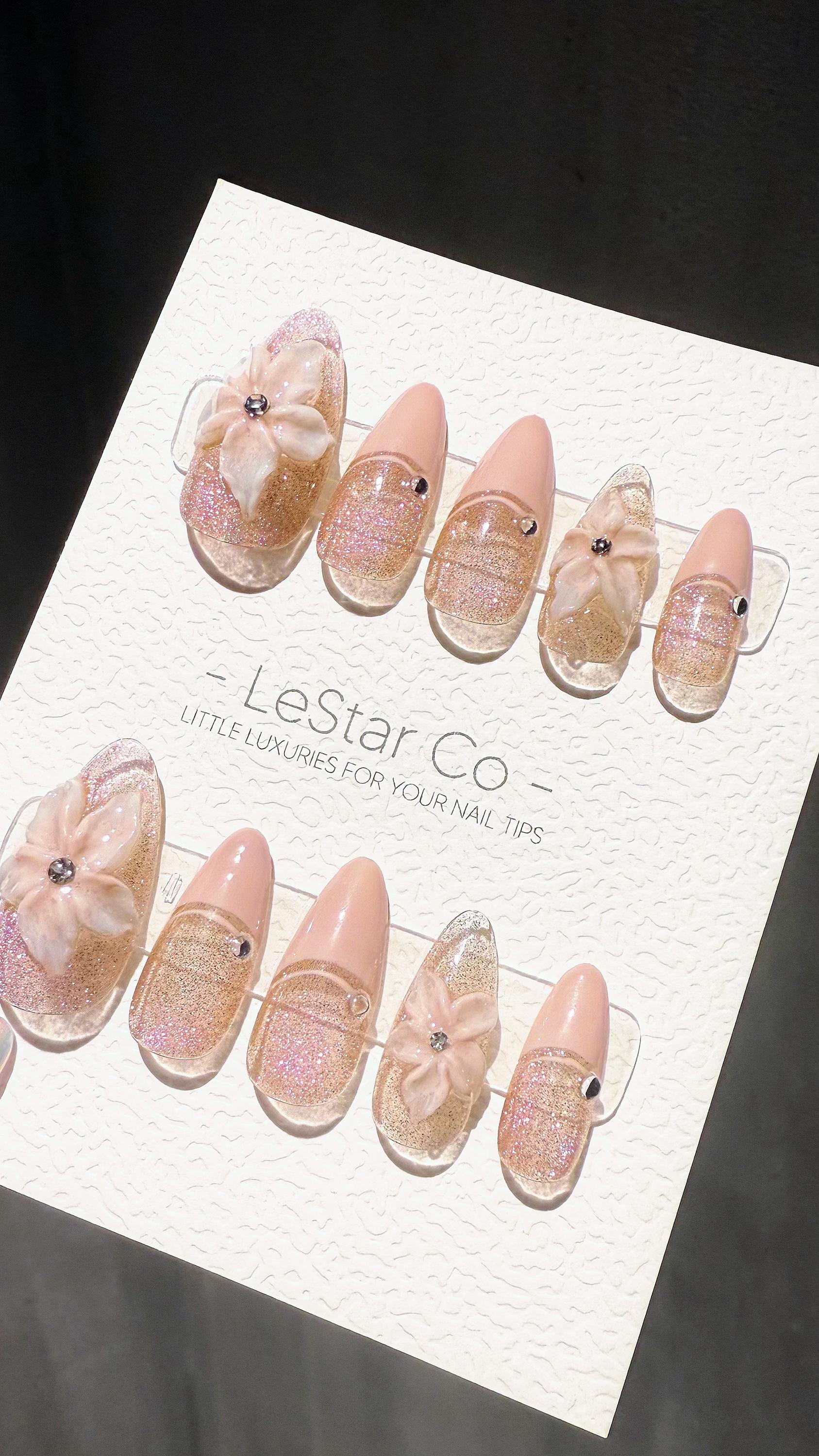 Reusable 3D Glitter Blossom Pink Cat Eye French Tip | Premium Press on Nails Gel | Fake Nails | Cute Fun Colorful Gel Nail Artist TMR999
