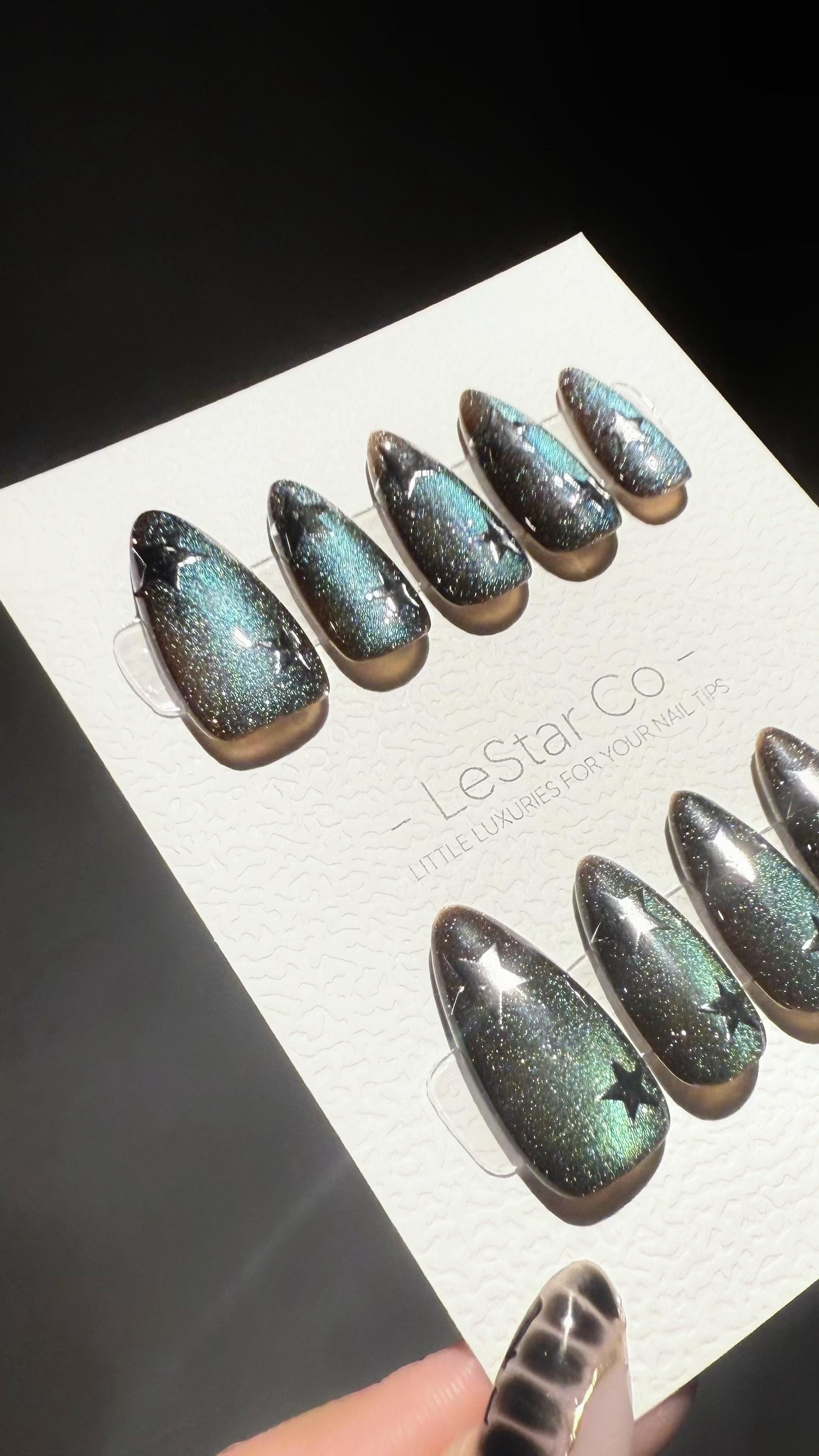 Reusable Galactic Green Cat Eye Effect | Premium Press on Nails Gel Hand Painted Pressons Customizable Gel Nail Artist faux nails WM1004