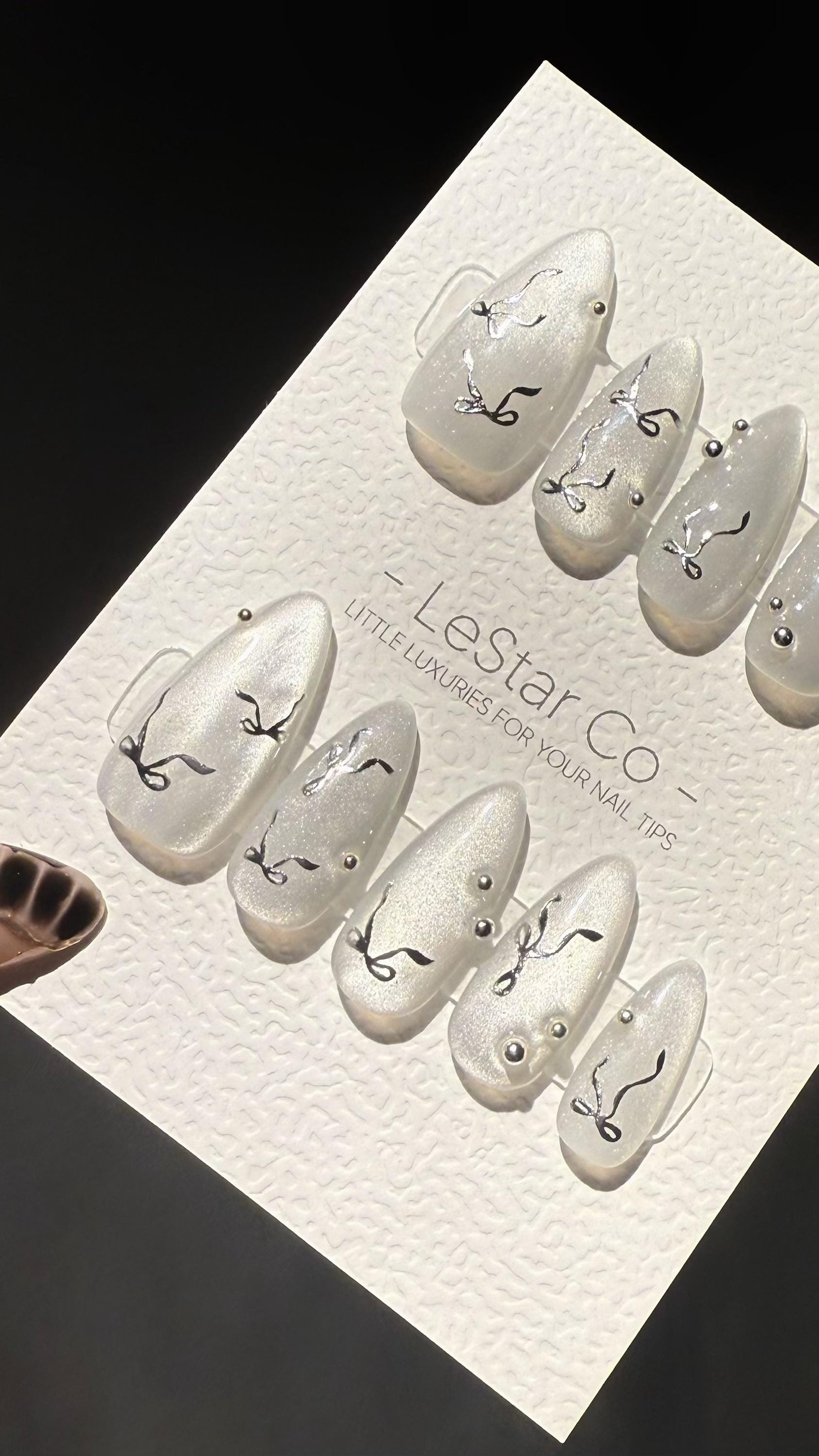 Reusable Shimmering Bows Cat Eye Effect | Premium Press on Nails Gel Hand Painted Pressons Customizable Gel Nail Artist nail WM1003