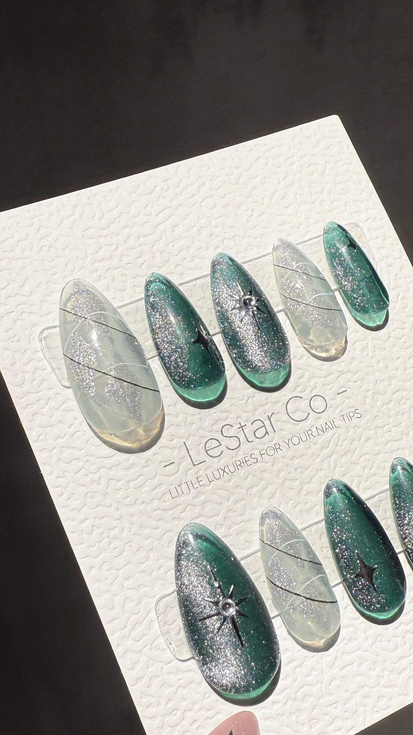 Reusable Teal Sparkle Cat Eye Effect | Premium Press on Nails Gel Hand Painted Pressons Customizable Gel Nail Artist faux nails TMR1006