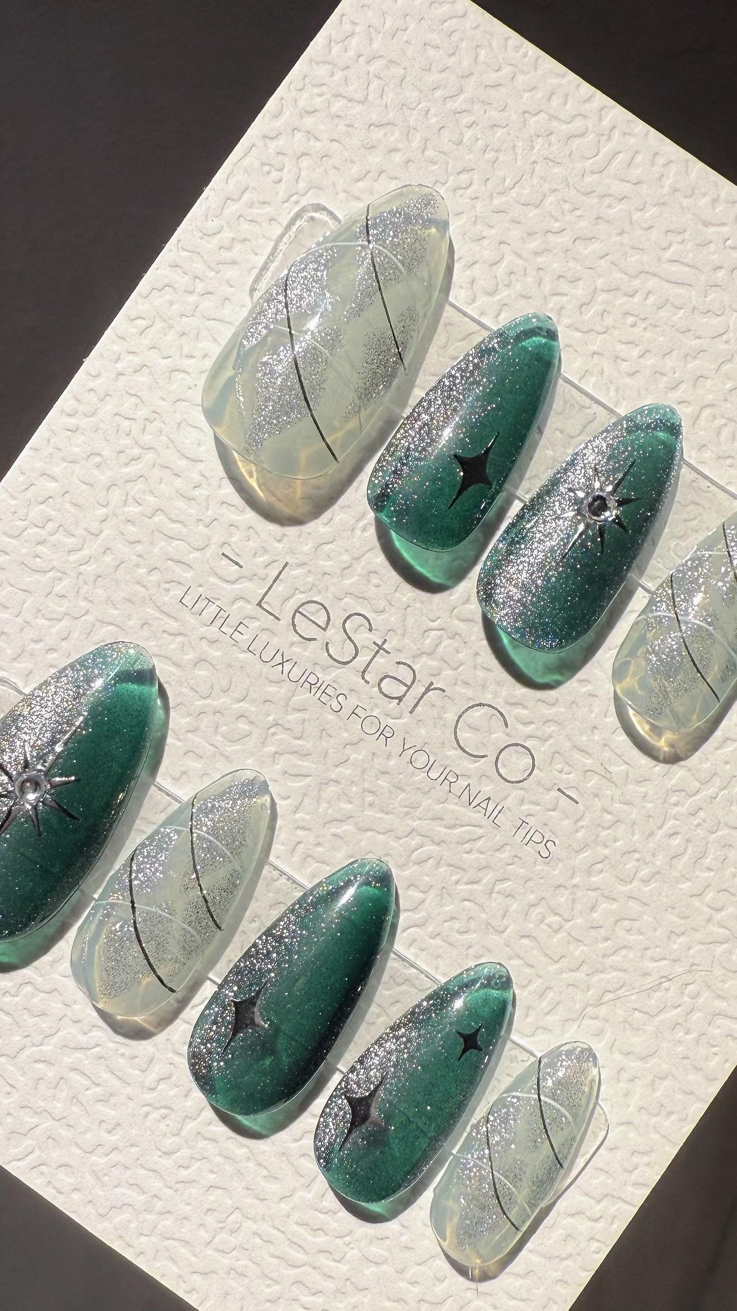 Reusable Teal Sparkle Cat Eye Effect | Premium Press on Nails Gel Hand Painted Pressons Customizable Gel Nail Artist faux nails TMR1006