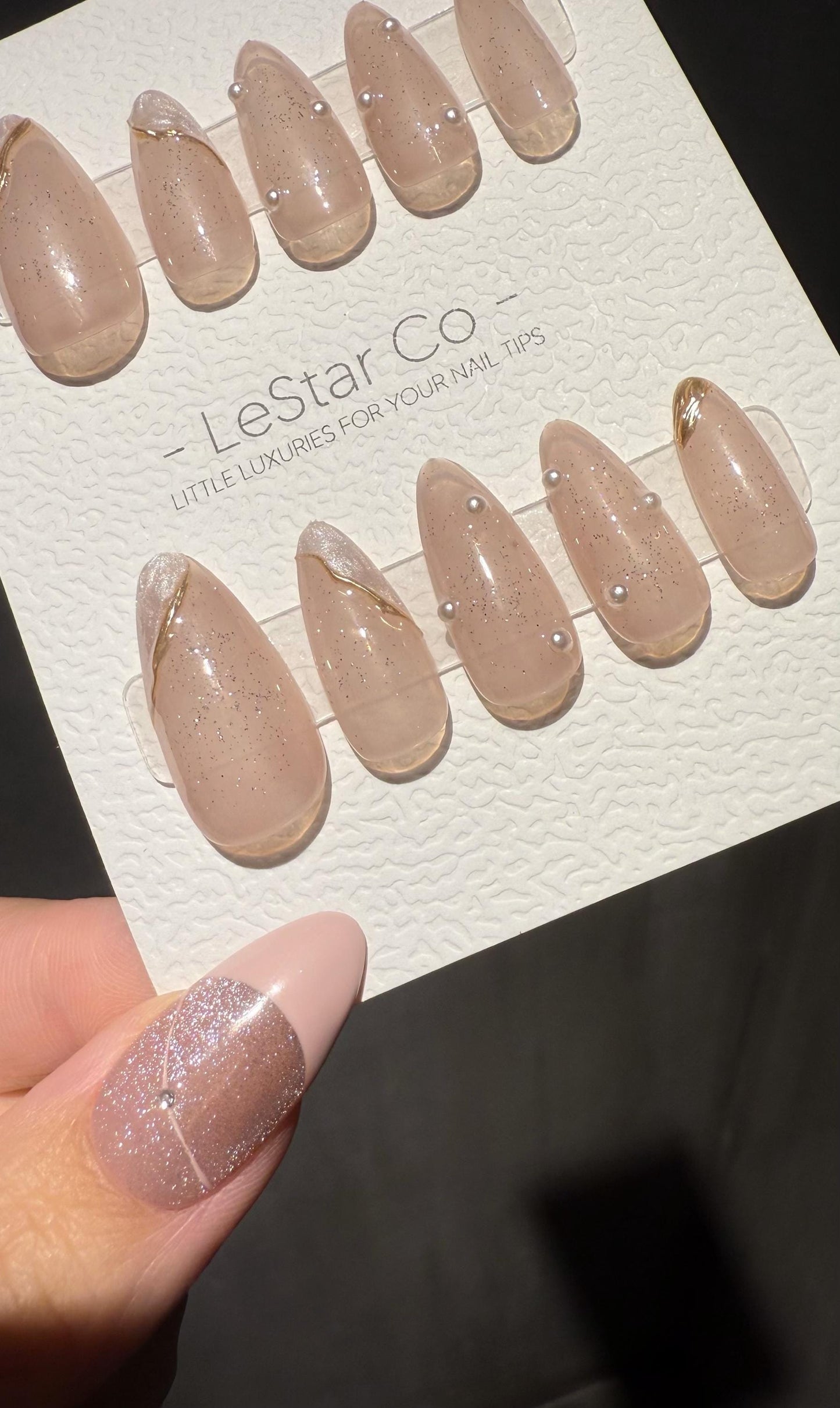 Reusable Pearl Accent | Premium Short Press on Nails Gel Manicure Handprint Pressons Handmade | Lestarco faux nails TMR1010