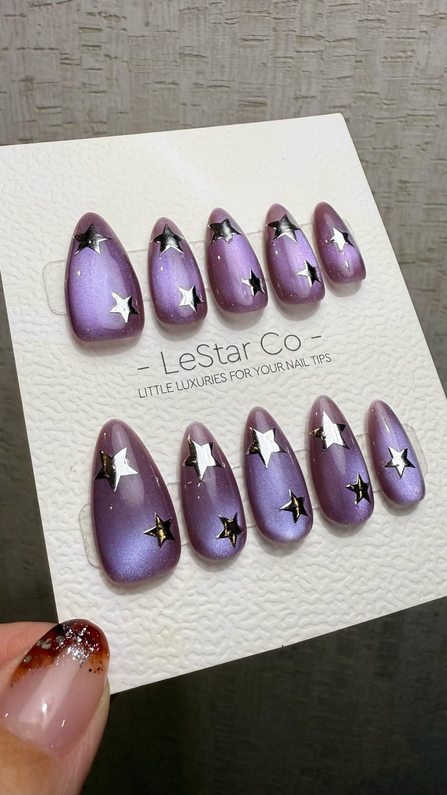Reusable Cosmic Pulse Purple Cat Eye Effect| Premium Press on Nails Gel Hand Painted Pressons Customizable Gel Nail Artist faux nails WM1013