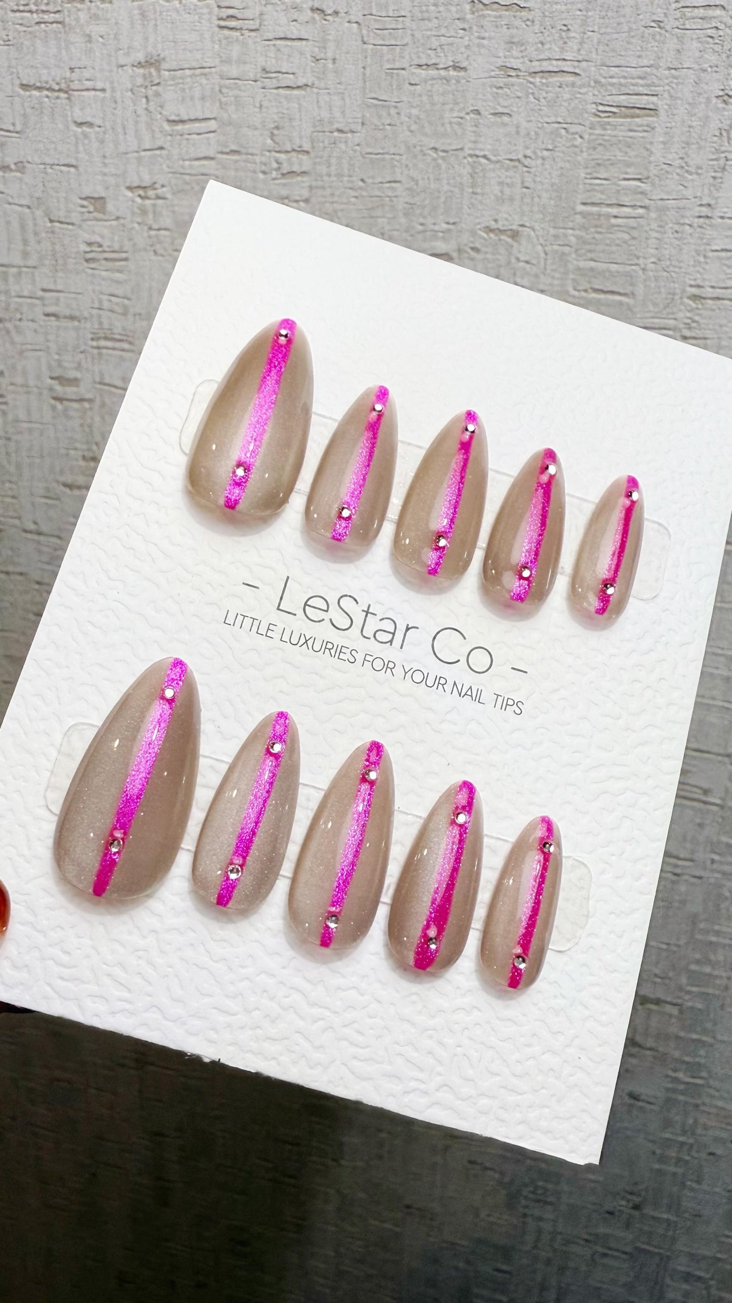 Reusable Neon Elegance Hot Pink Strike| Premium Press on Nails Gel Hand Painted Pressons Customizable Gel Nail Artist faux nails TMW1017