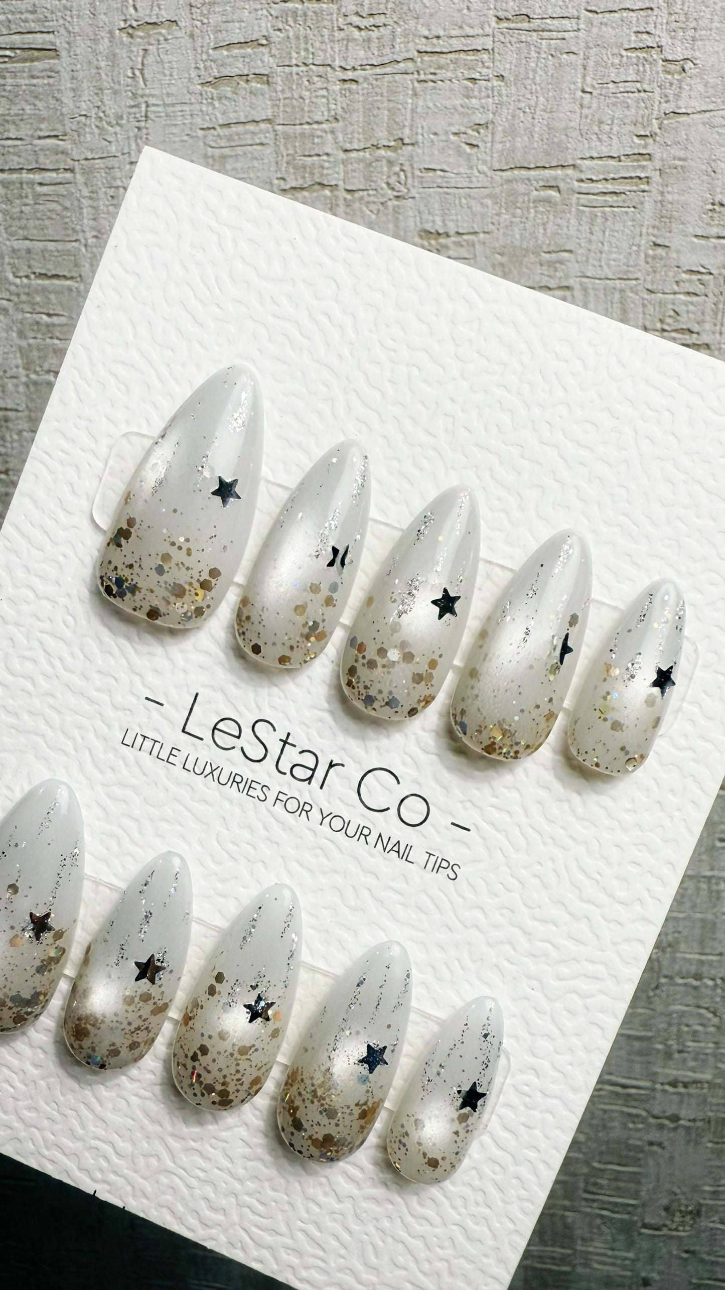 Reusable Silver Comet Cat Eye Effect| Premium Press on Nails Gel | Fake Nails | Cute Fun Colorful Gel Nail faux nails WM1022