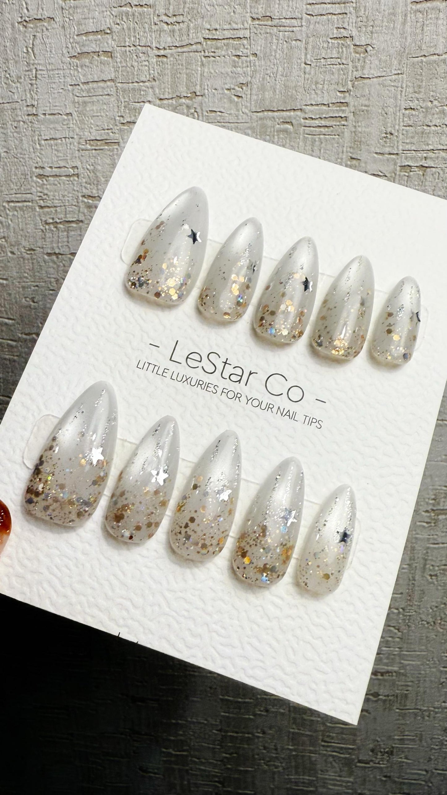 Reusable Silver Comet Cat Eye Effect| Premium Press on Nails Gel | Fake Nails | Cute Fun Colorful Gel Nail faux nails WM1022