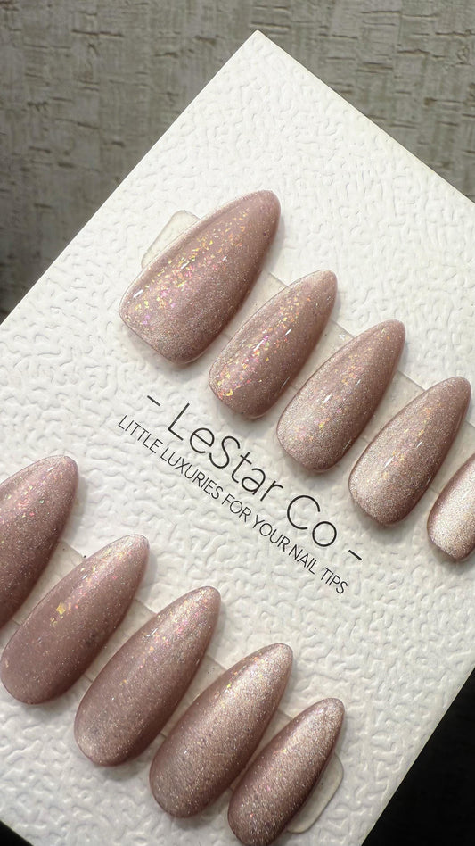 Reusable Moonbeam Blush Cat Eye | Nails Premium Press on Nails Gel Manicure Handprint Pressons Handmade | Lestarco faux nails WM1023