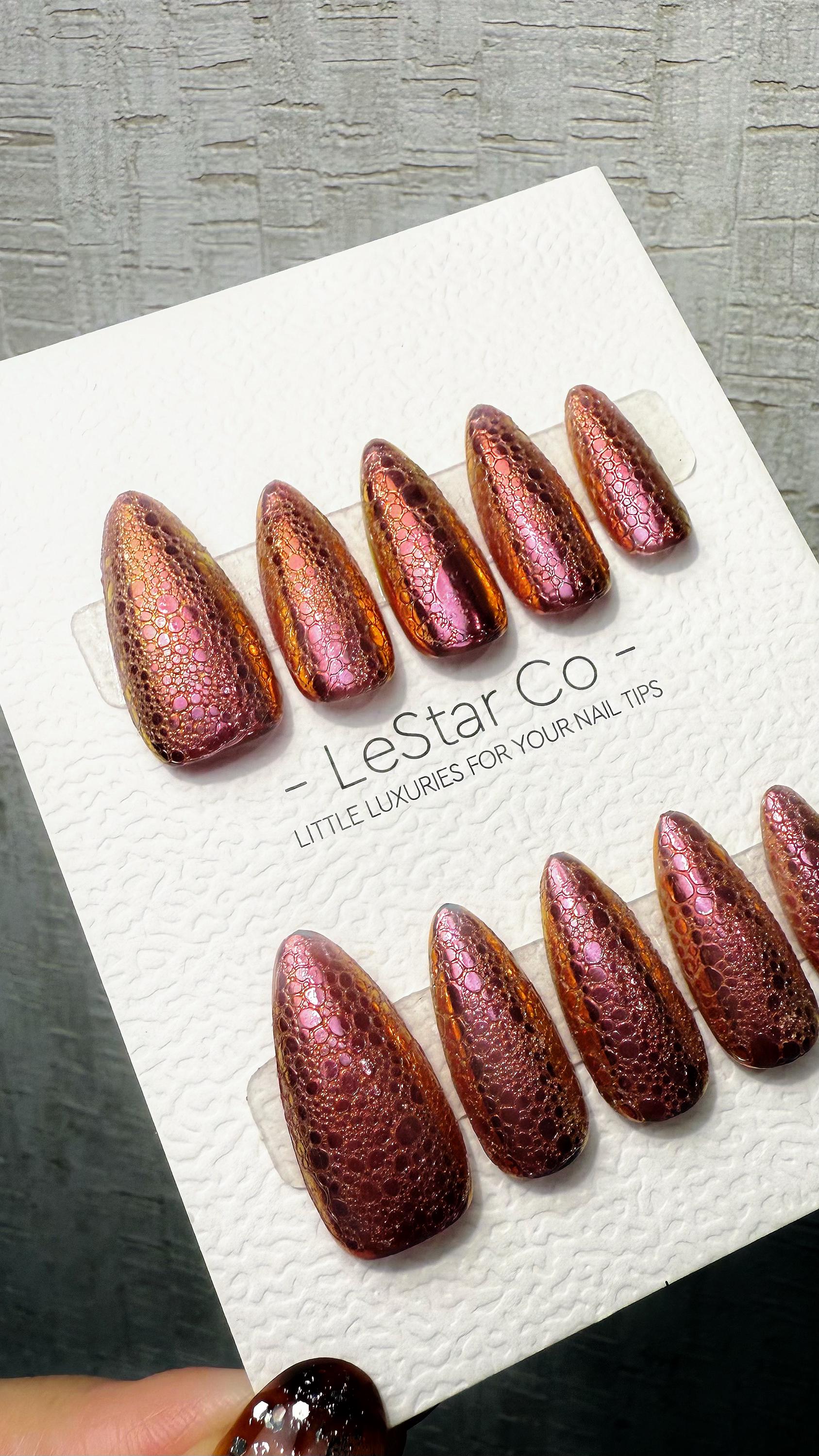 Reusable Golden Molten Peach Bubble Effect | Premium Press on Nails Gel Hand Painted Pressons Customizable Gel Nail fake nails WM1027