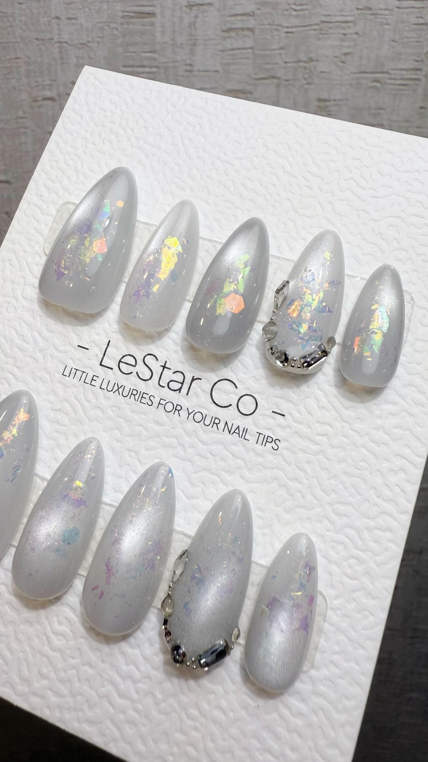 Reusable Frozen Opal Cat Eye Effect | Premium Press on Nails Gel Hand Painted Pressons Customizable Gel Nail faux nails WM1015