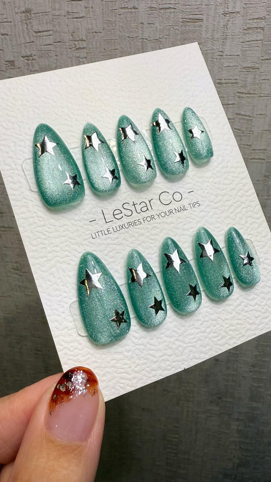 Reusable Mint Cosmos Green Cat Eye Effect| Premium Press on Nails Gel Hand Painted Pressons Customizable Gel Nail Artist faux nails WM1013