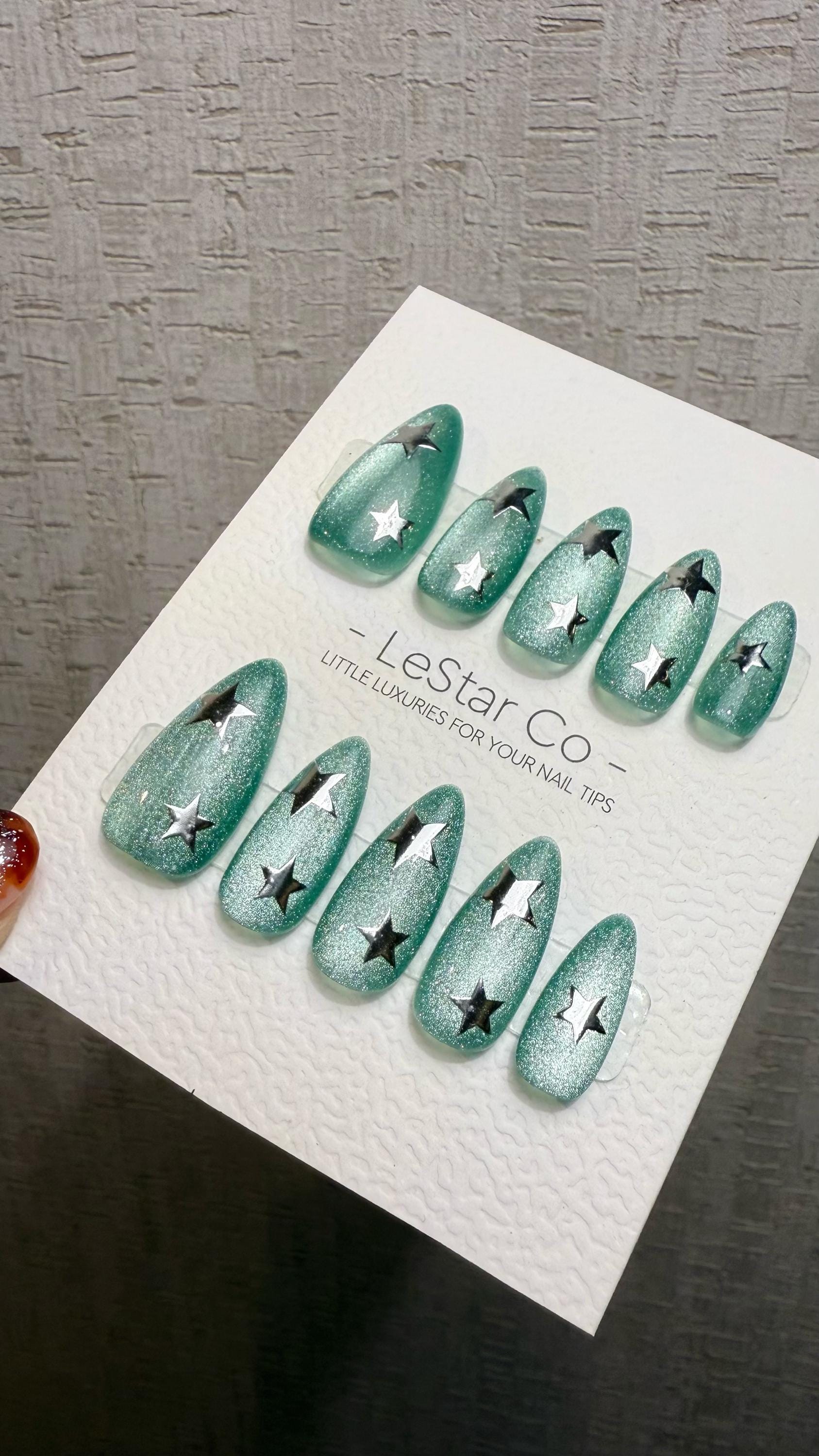 Reusable Mint Cosmos Green Cat Eye Effect| Premium Press on Nails Gel Hand Painted Pressons Customizable Gel Nail Artist faux nails WM1013