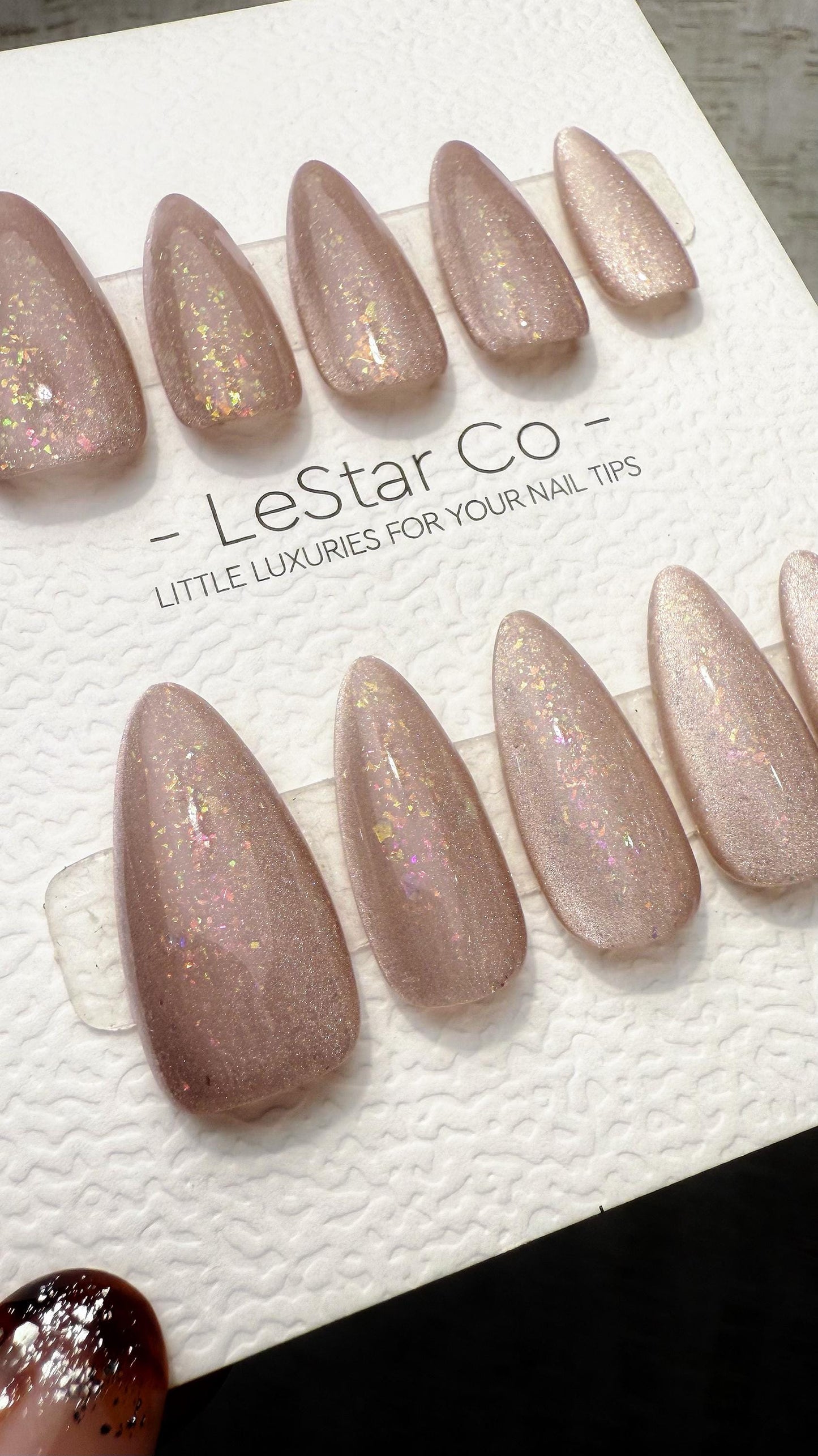 Reusable Moonbeam Blush Cat Eye | Nails Premium Press on Nails Gel Manicure Handprint Pressons Handmade | Lestarco faux nails WM1023