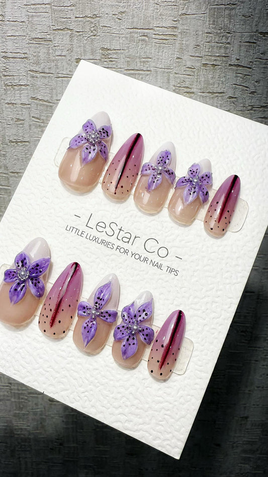 Amethyst Bloom 3D Flower French Tip Press On Nails Handmade Reusable Gel Nails ML1046