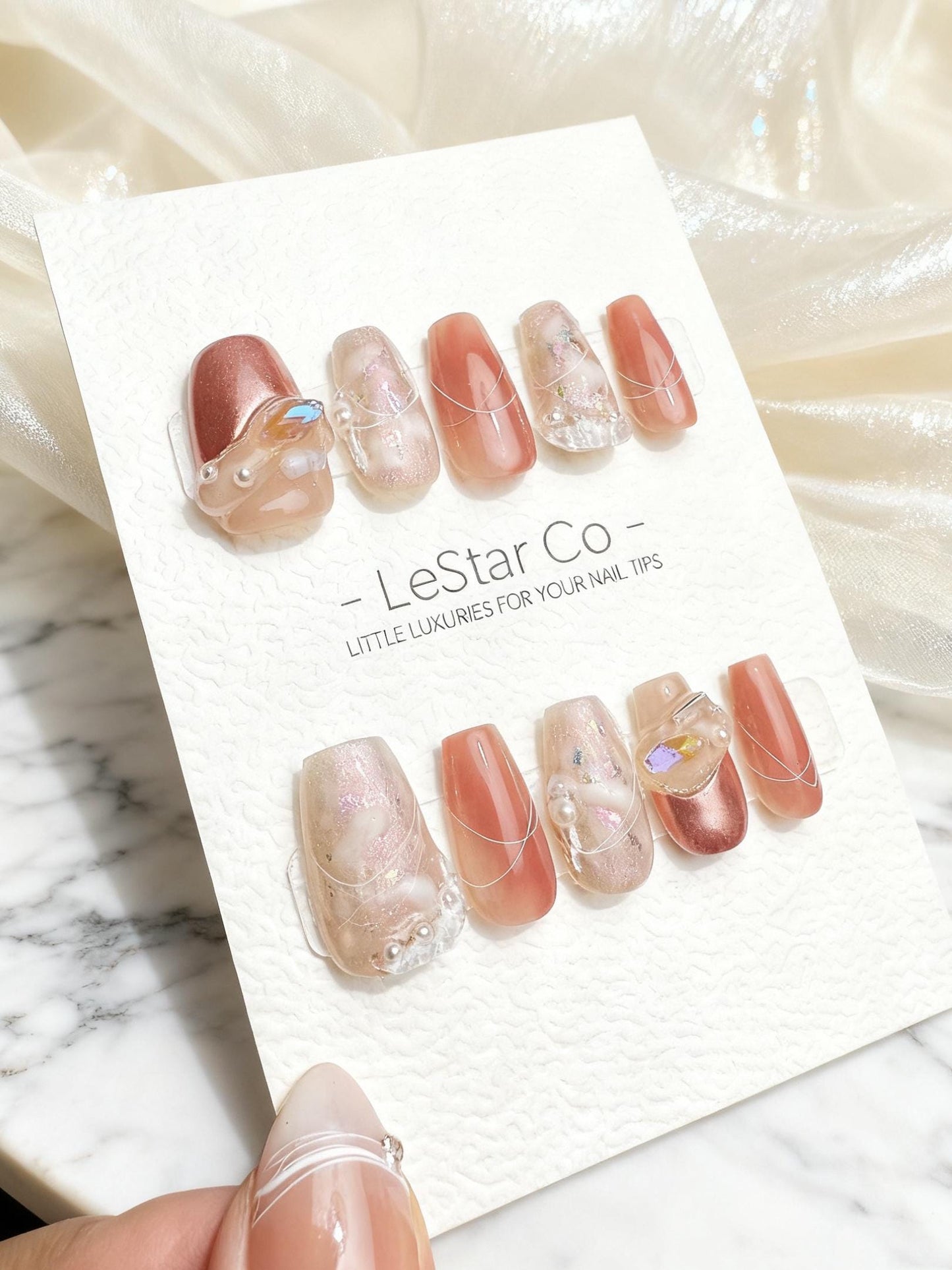 Reusable Iridescent Mirage Nail Art| Premium Handmade Press on Nails Gel | Fake Nails | Cute Pressons Gel Nail Artist faux nails QN423