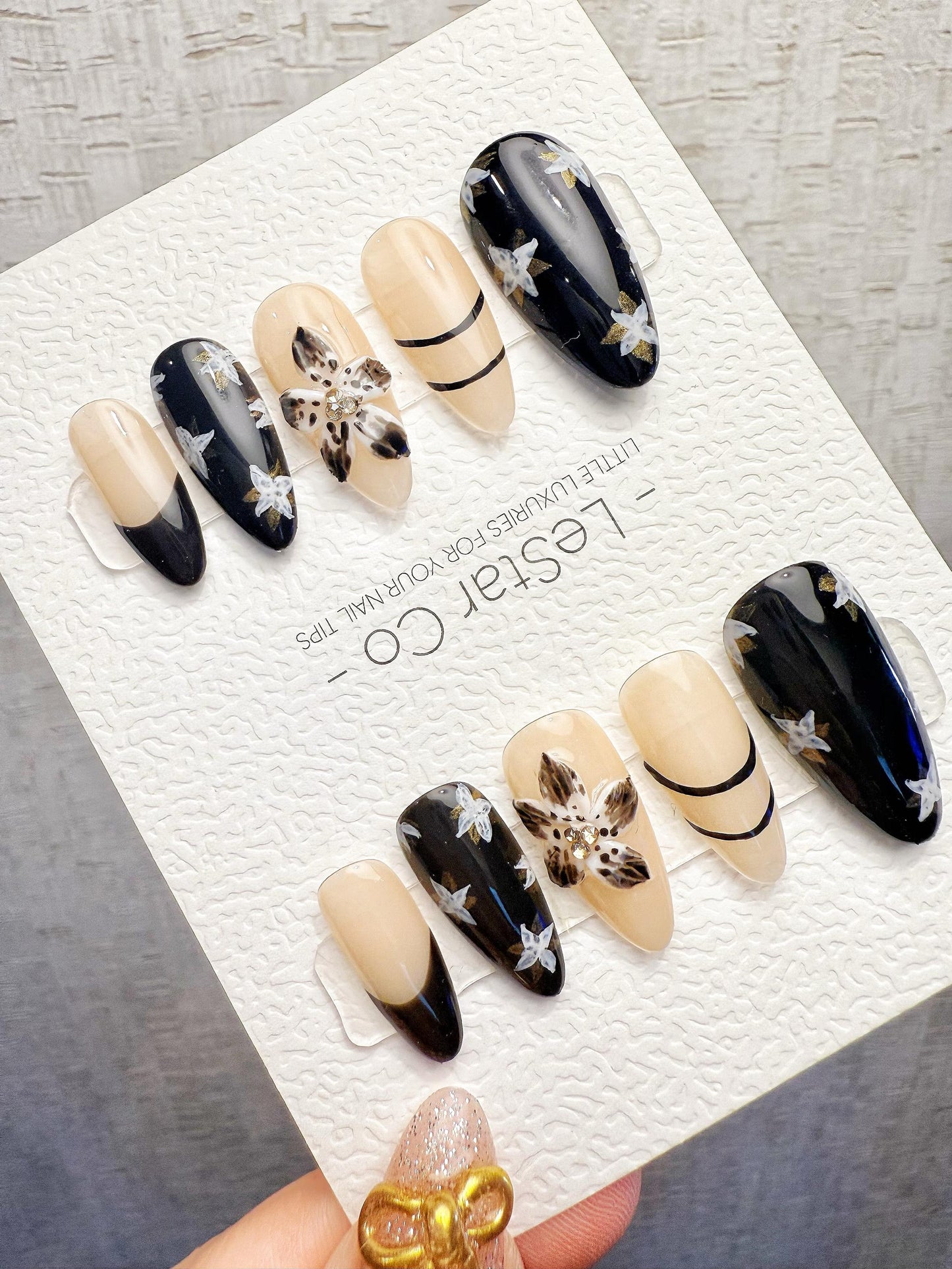 4for3 Timed Offer)Reusable Noir Garden 3D Petal| Premium Handmade Press on Nails Gel | Fake Nails | Cute Pressons Gel Nail TMR1065