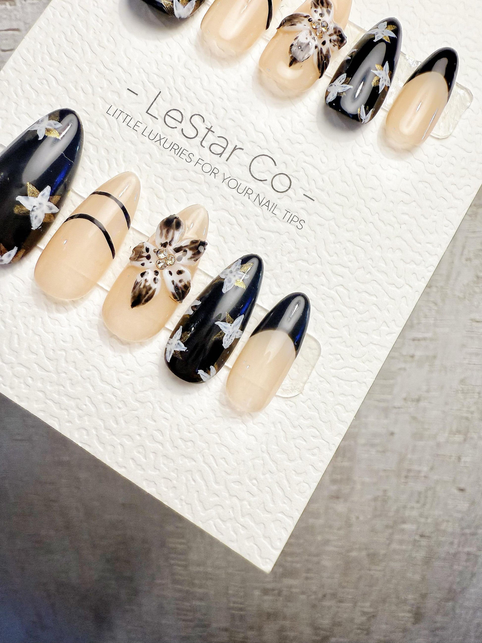 4for3 Timed Offer)Reusable Noir Garden 3D Petal| Premium Handmade Press on Nails Gel | Fake Nails | Cute Pressons Gel Nail TMR1065