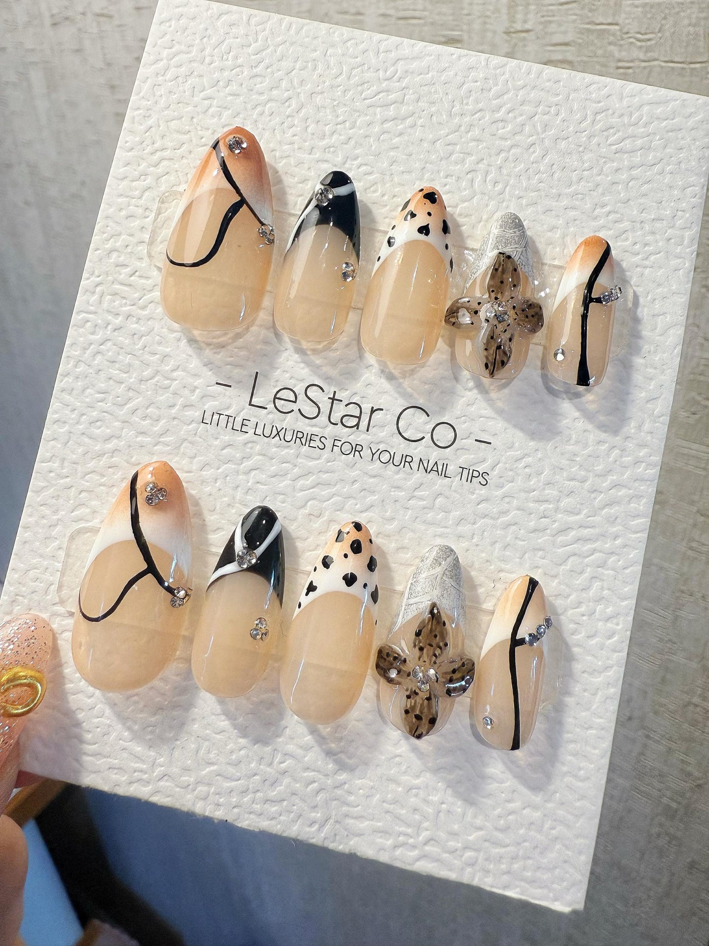 4for3 Timed Offer)Reusable Wild Harmony 3D Petal| Premium Handmade Press on Nails Gel | Fake Nails | Cute Pressons Gel Nail TMR1066