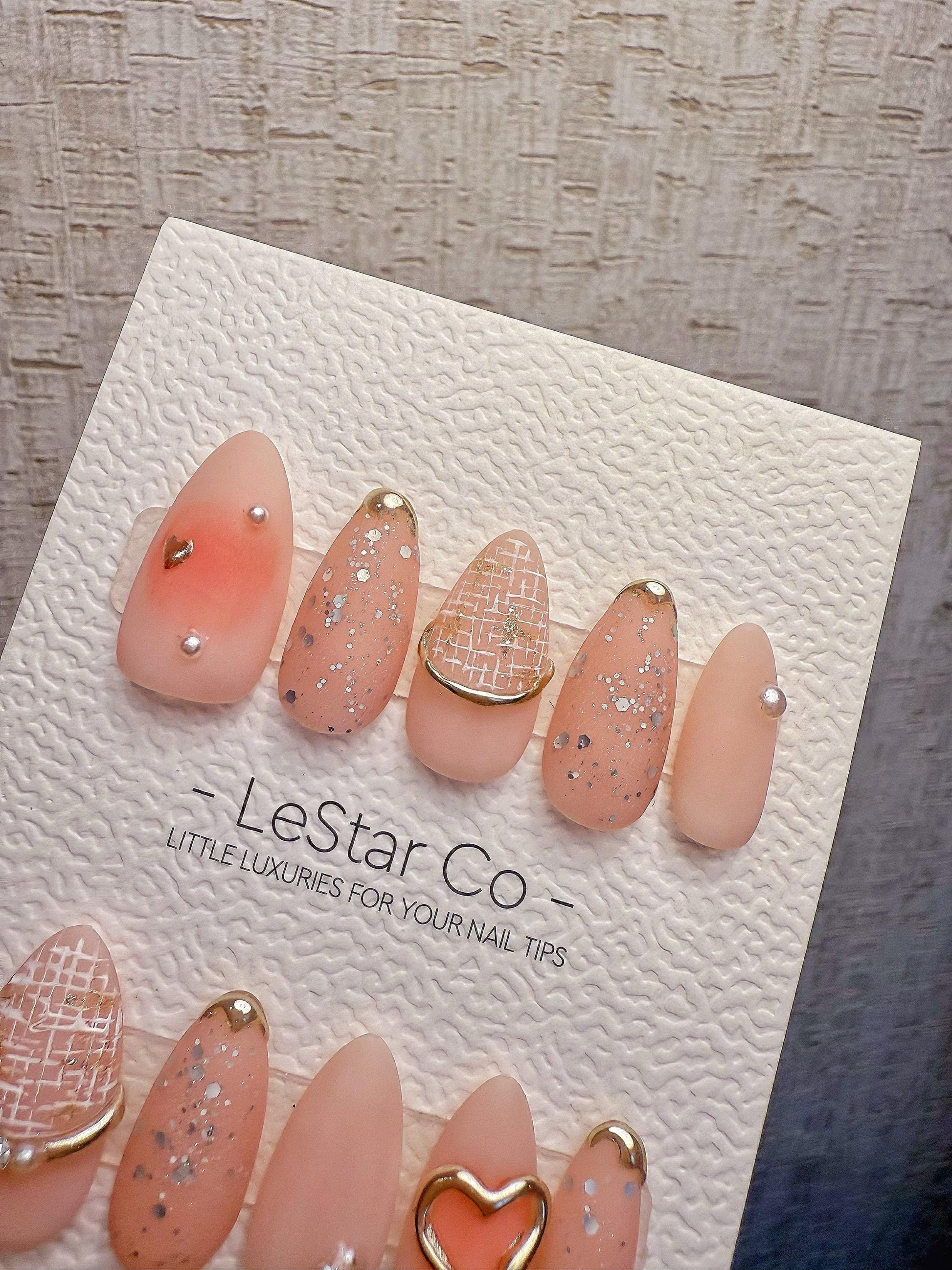 4for3 Timed Offer)Reusable Sweetheart Glow 3D Effect| Premium Handmade Press on Nails Gel | Fake Nails | Cute Pressons Gel Nail MC1071